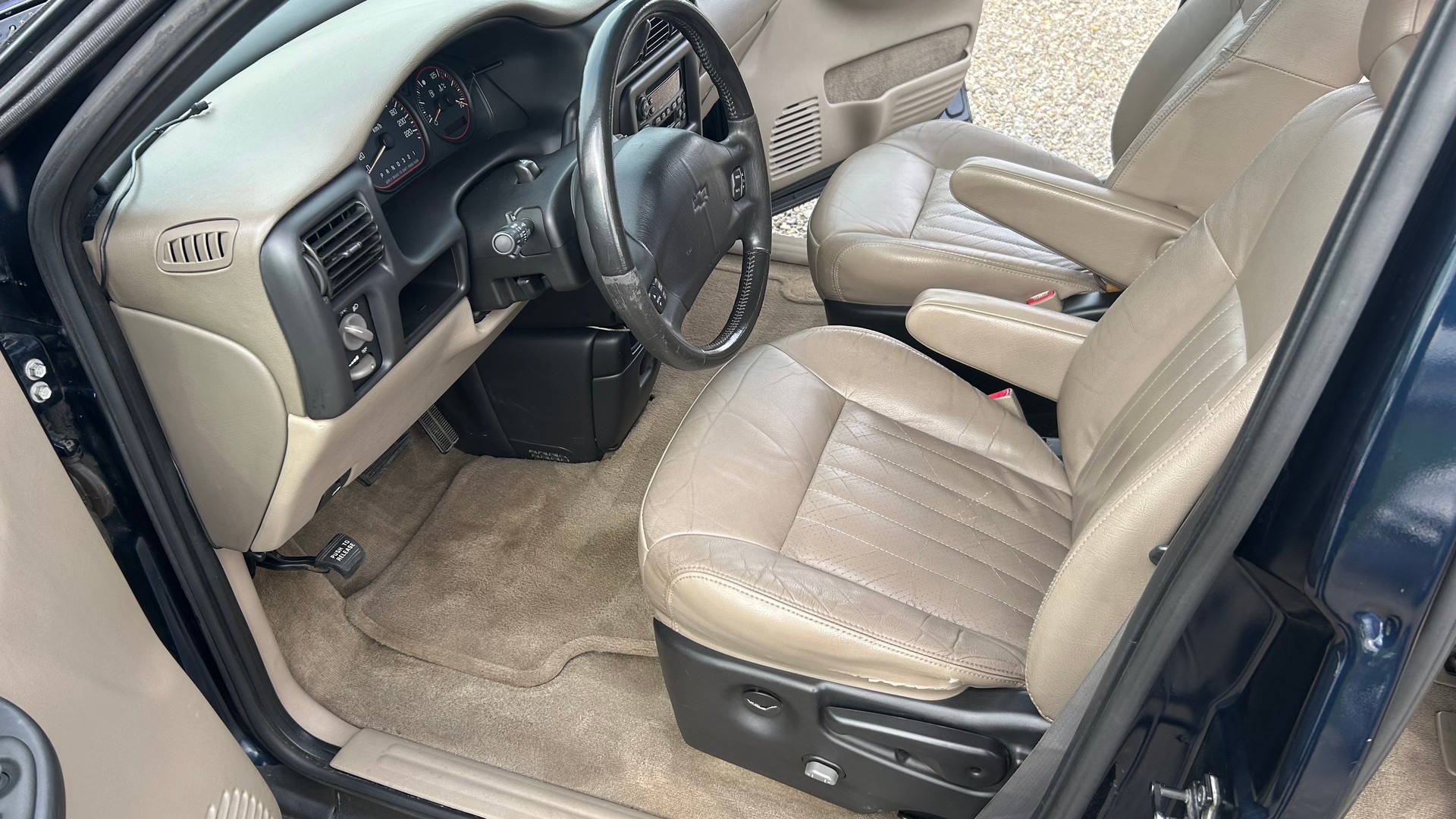 CHEVROLET Trans Sport  3.4 V6 AWD F-showroom-element-1