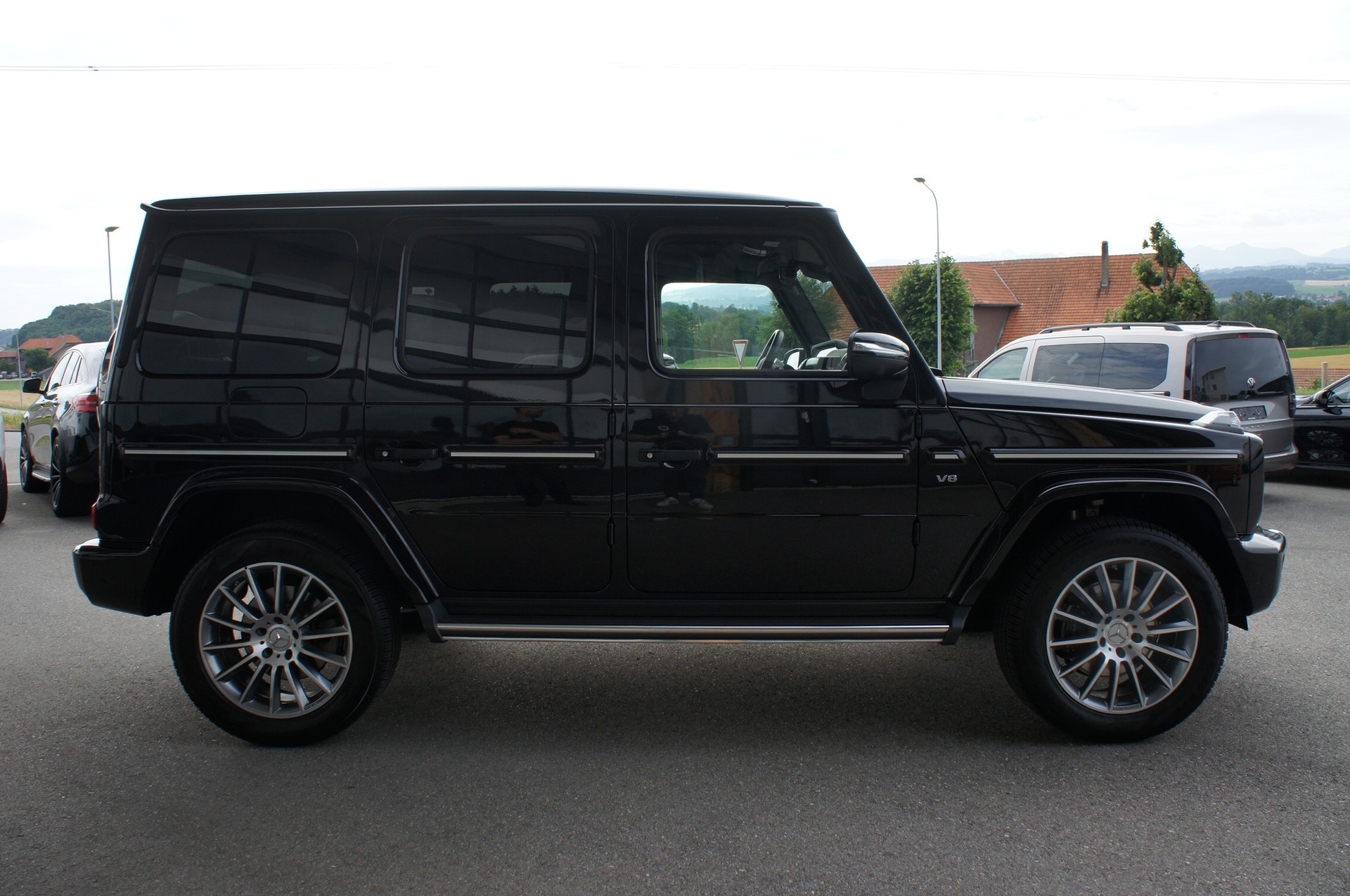 MERCEDES-BENZ G 500 AMG Line 9G-Tronic-image-5