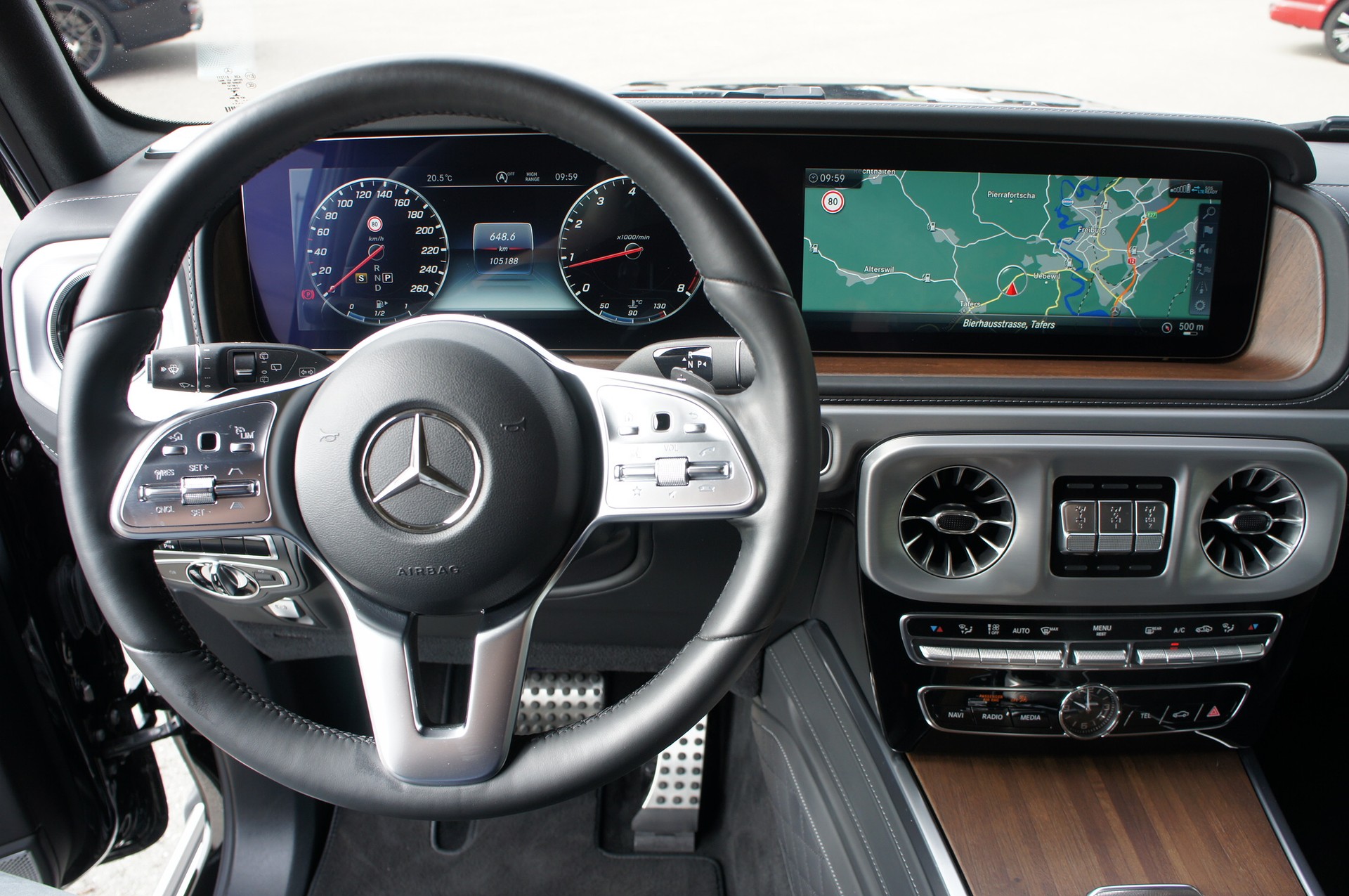 MERCEDES-BENZ G 500 AMG Line 9G-Tronic-image-23
