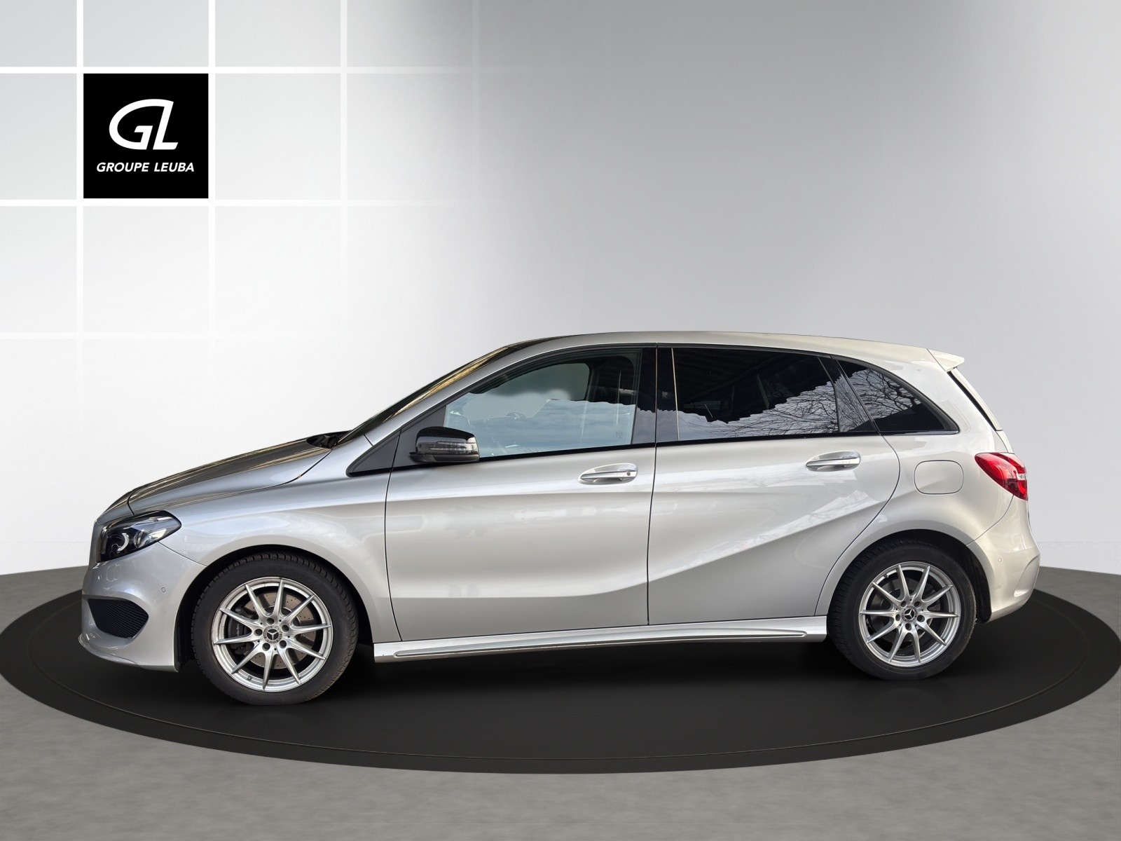 Image MERCEDES-BENZ B-220 B 220 AMG Line 4Matic 7G-DCT