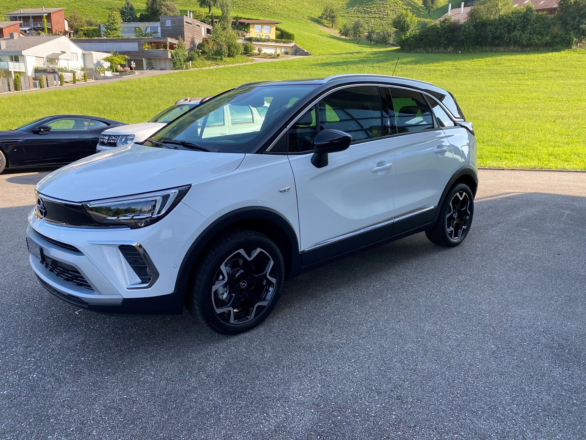 OPEL Crossland 1.2i Ultimate Automat-showroom-element-2