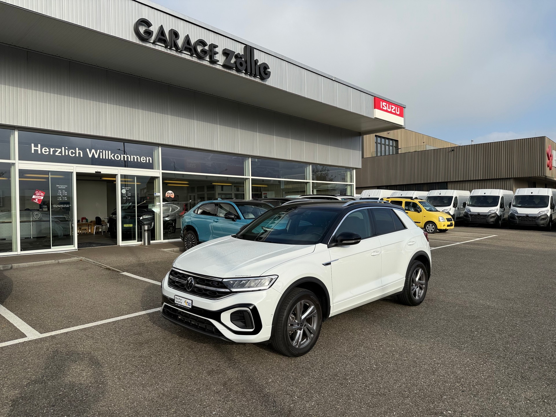 VW T-Roc 1.5 TSI EVO R-Line DSGNur bei Garage Zöllig - Finanzierung OHNE Zins möglich 4 JAHRE WERKSGARANTIE-image-0