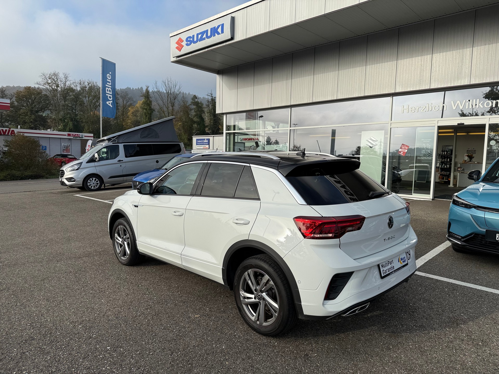 VW T-Roc 1.5 TSI EVO R-Line DSGNur bei Garage Zöllig - Finanzierung OHNE Zins möglich 4 JAHRE WERKSGARANTIE-image-4