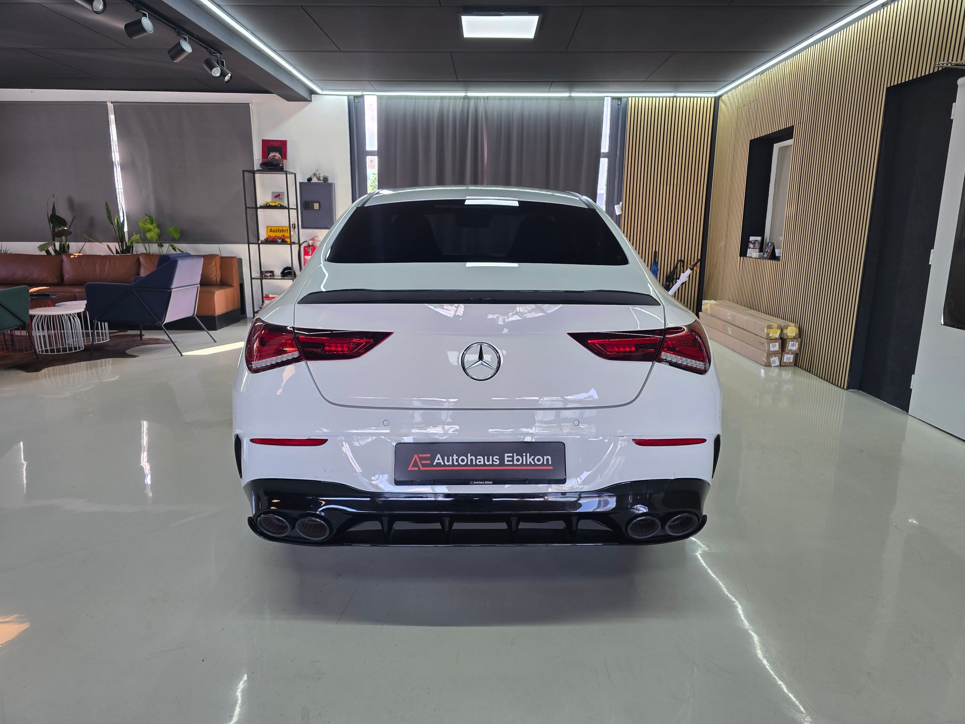 MERCEDES-BENZ CLA 45 S AMG 4Matic+ 8G-DCT-image-5