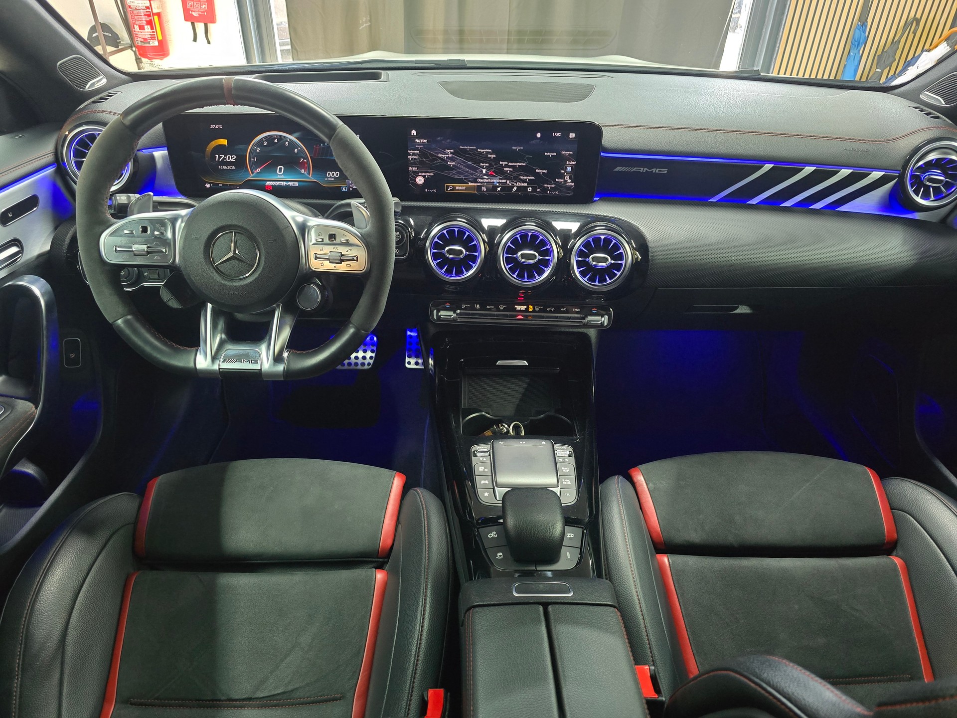 MERCEDES-BENZ CLA 45 S AMG 4Matic+ 8G-DCT-image-11