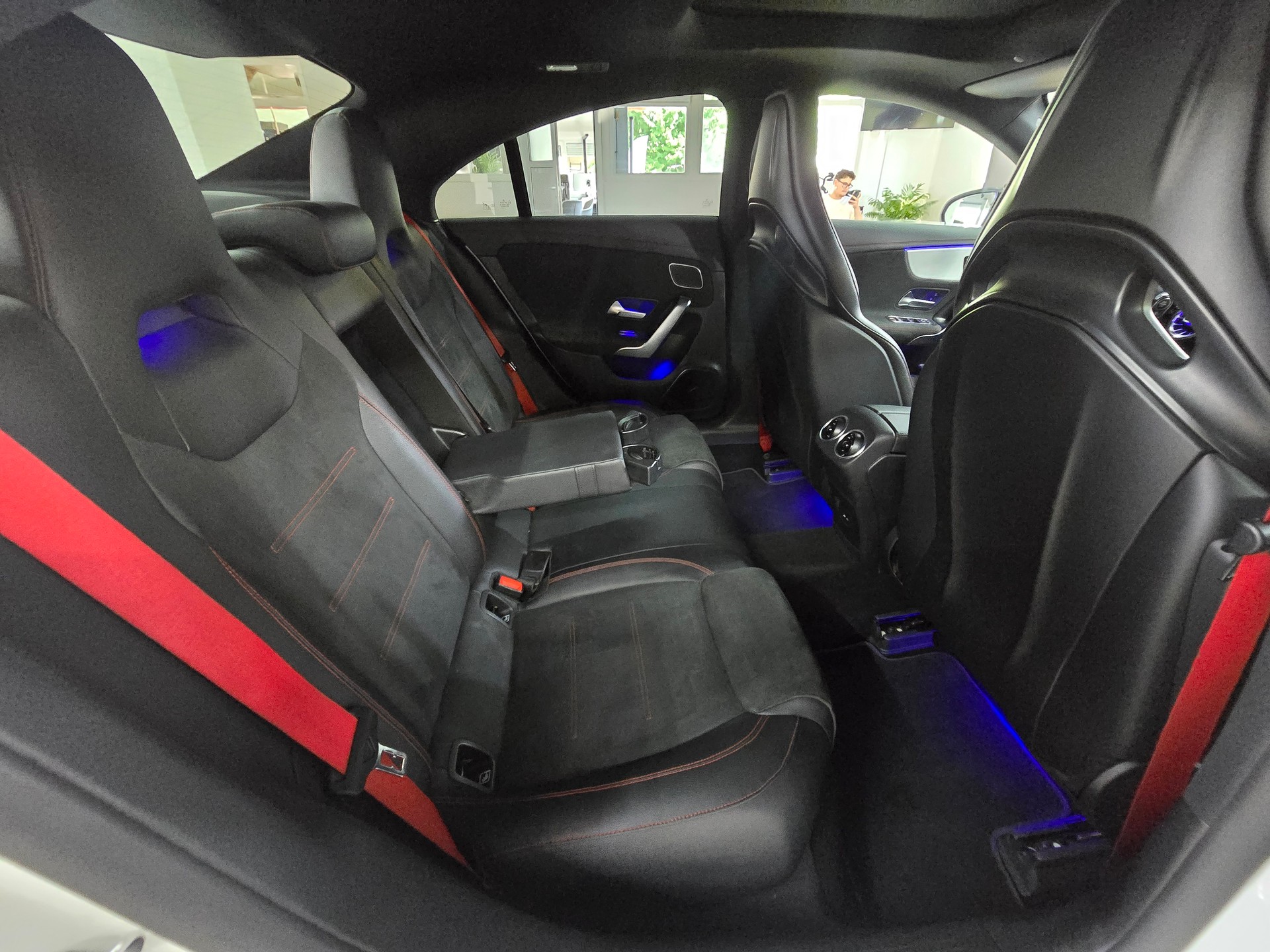 MERCEDES-BENZ CLA 45 S AMG 4Matic+ 8G-DCT-image-15