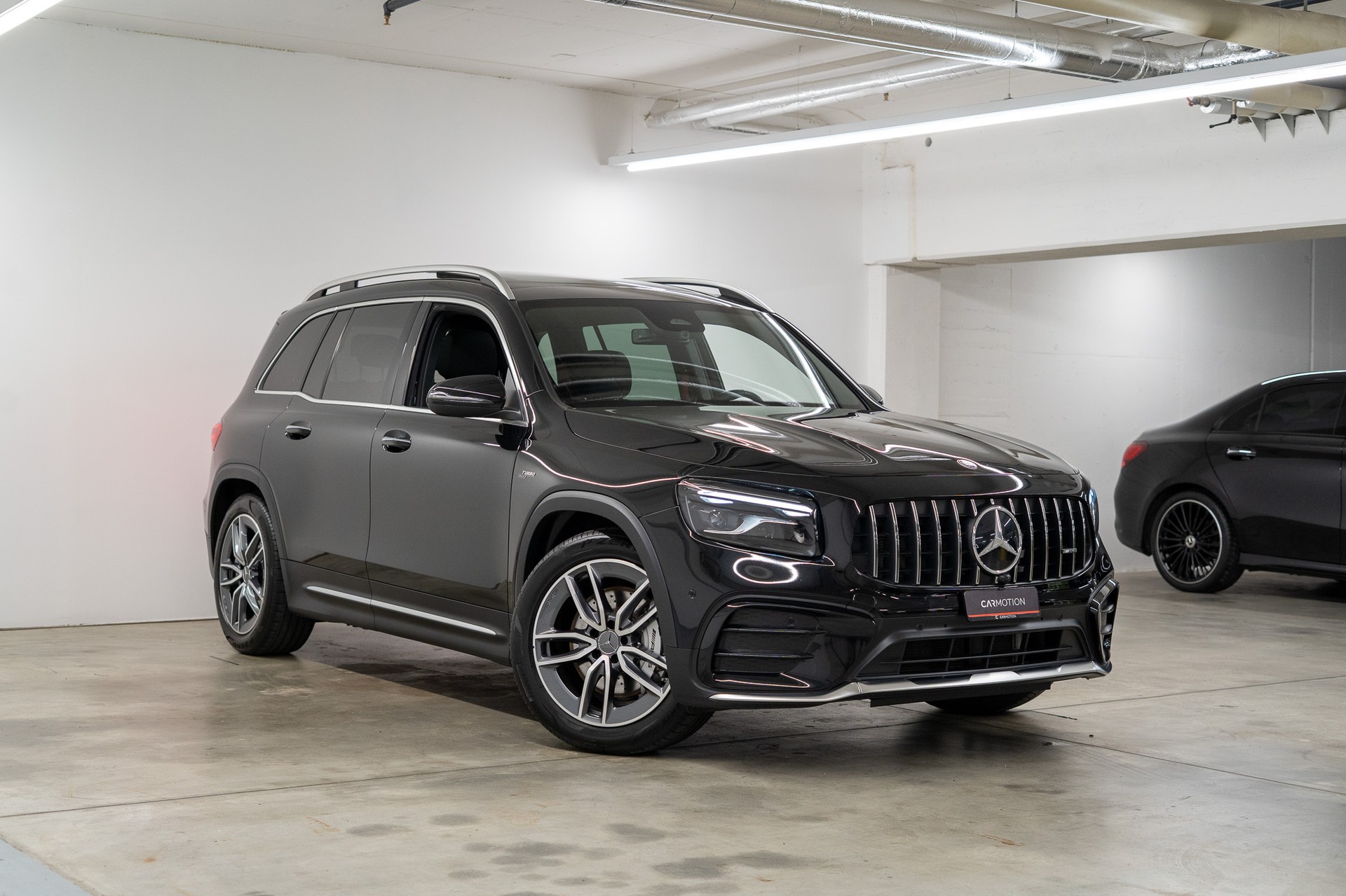 MERCEDES-BENZ GLB 35 AMG 4matic *FACELIFT | PANORAMADACH*-showroom-element-3