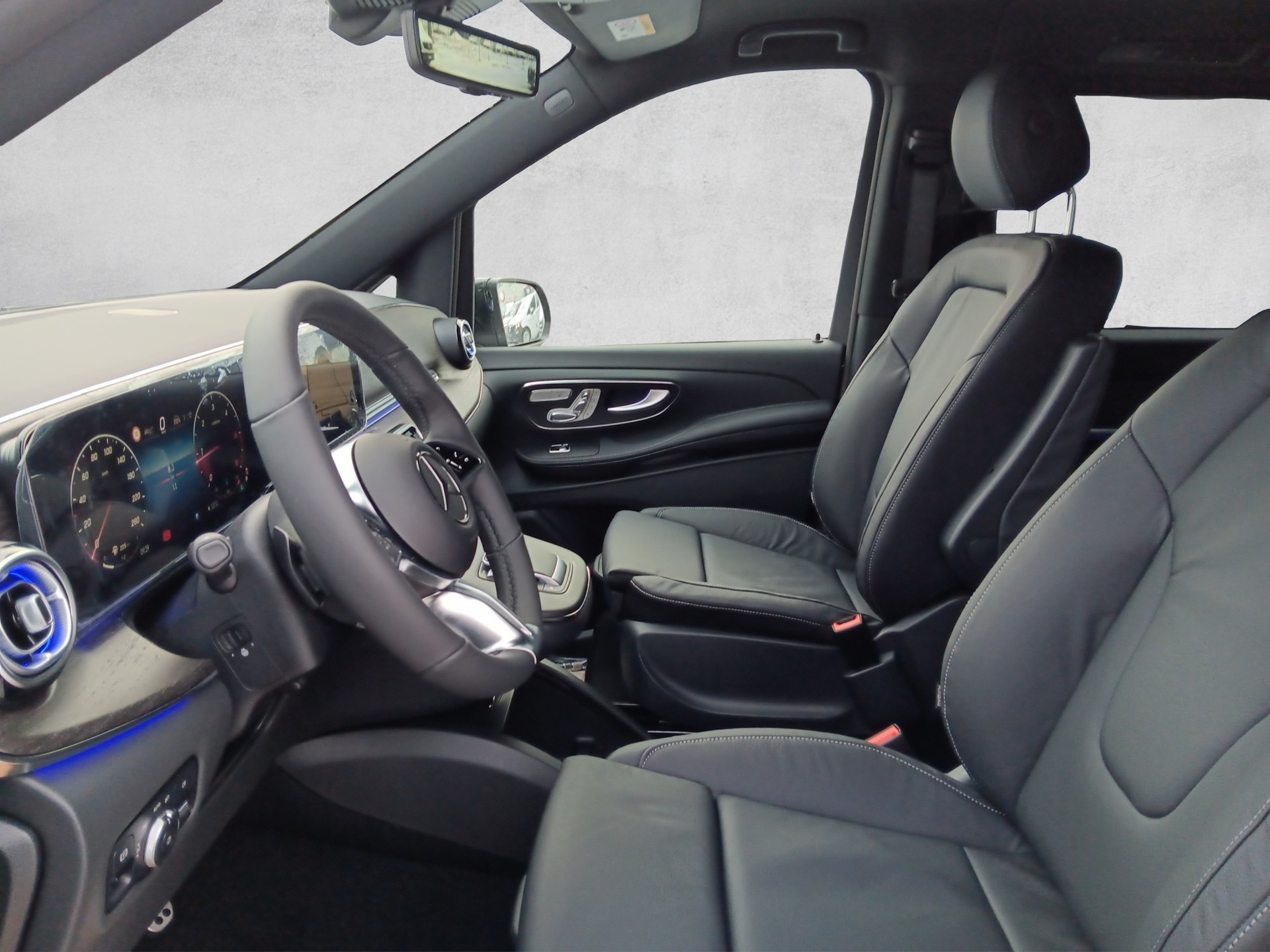 MERCEDES-BENZ V 300 d Lang Avantgarde 9G-Tronic 4M-image-8