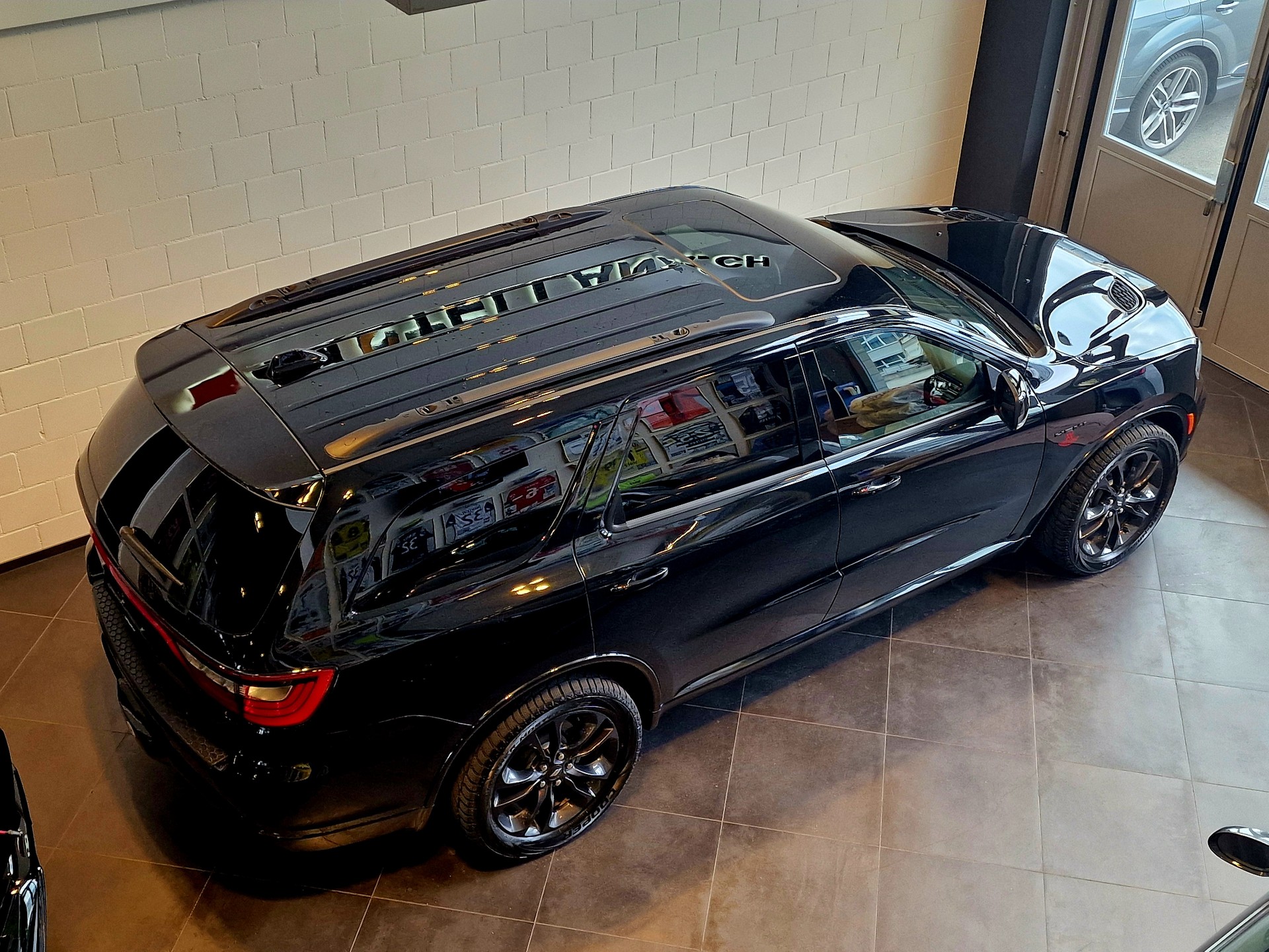 DODGE Durango-image-26