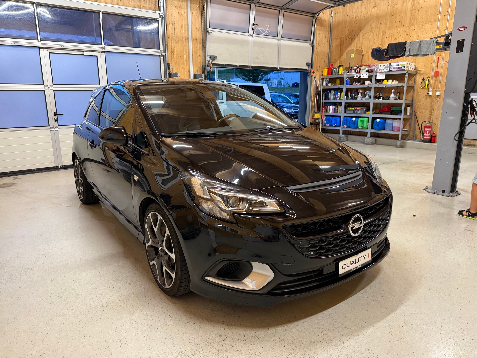 OPEL Corsa 1.6 Turbo OPC-showroom-element-2