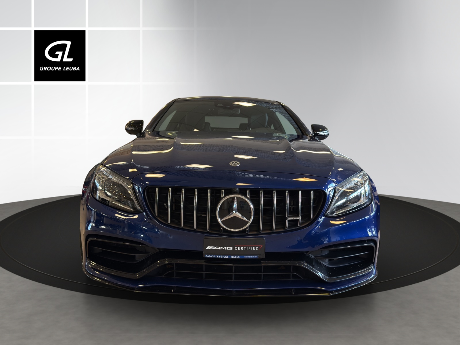 MERCEDES-BENZ C 63 S AMG-showroom-element-1