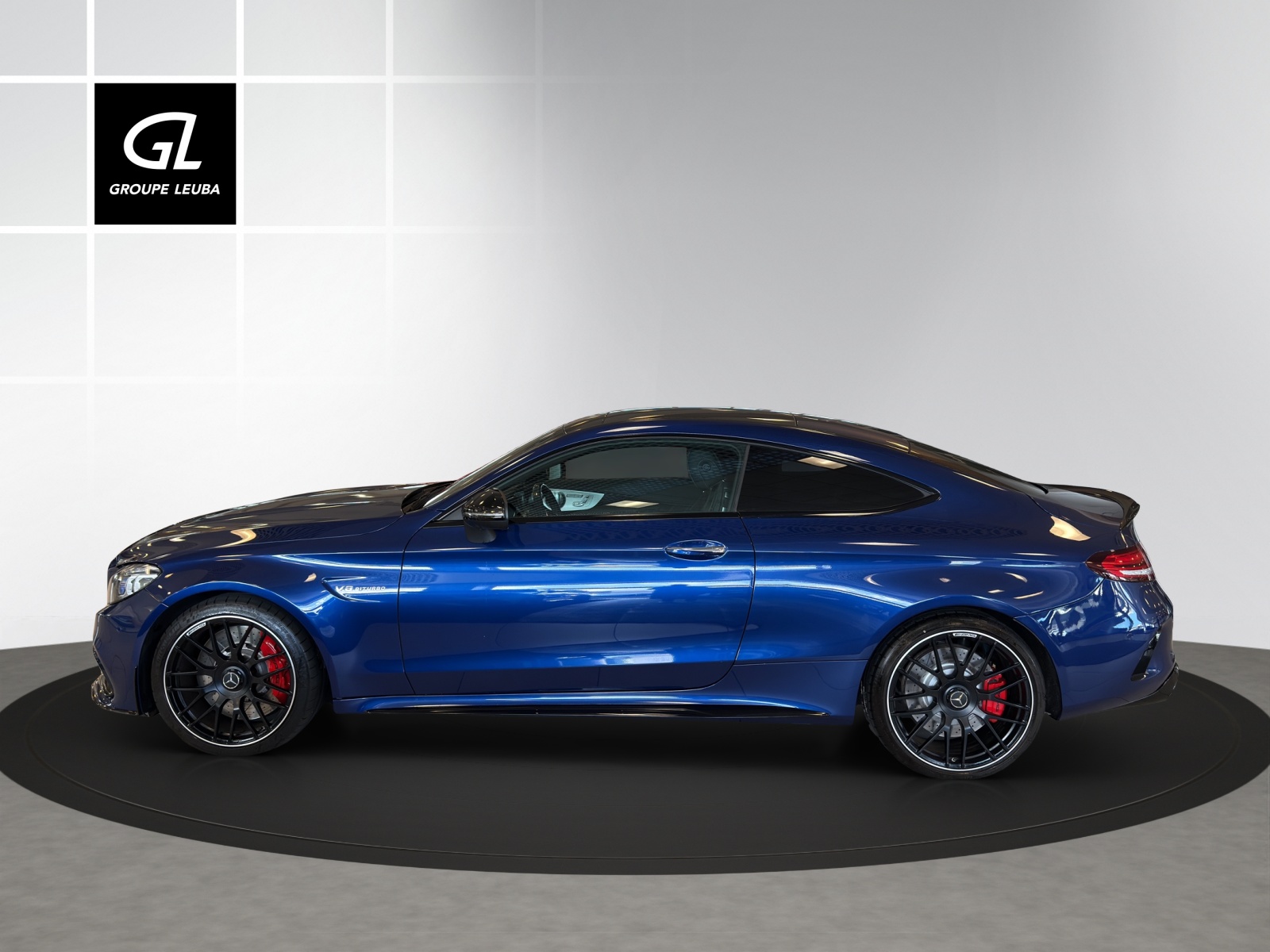 MERCEDES-BENZ C 63 S AMG-showroom-element-2