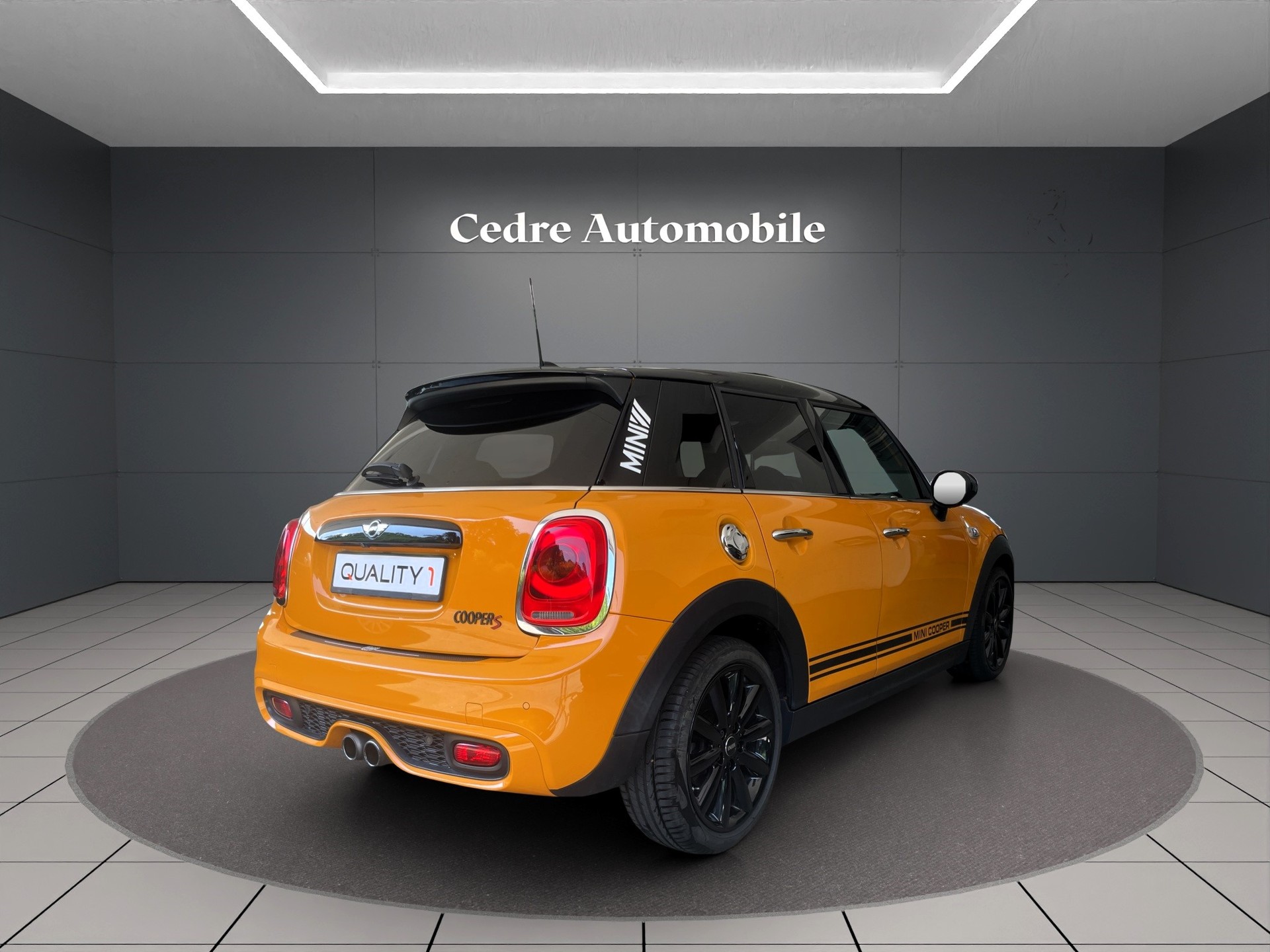 MINI Cooper S Steptronic-showroom-element-2