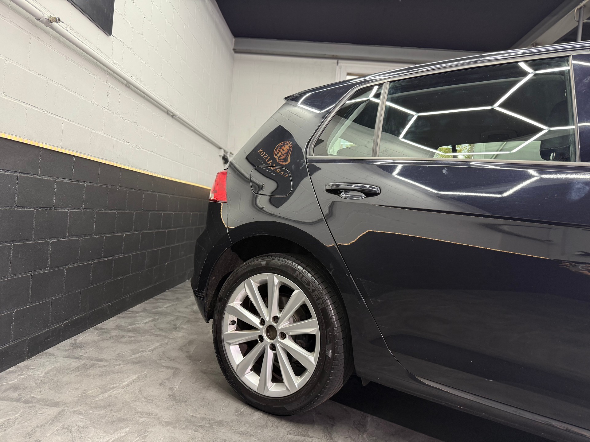VW Golf 1.4 TSI Highline DSG-showroom-element-3