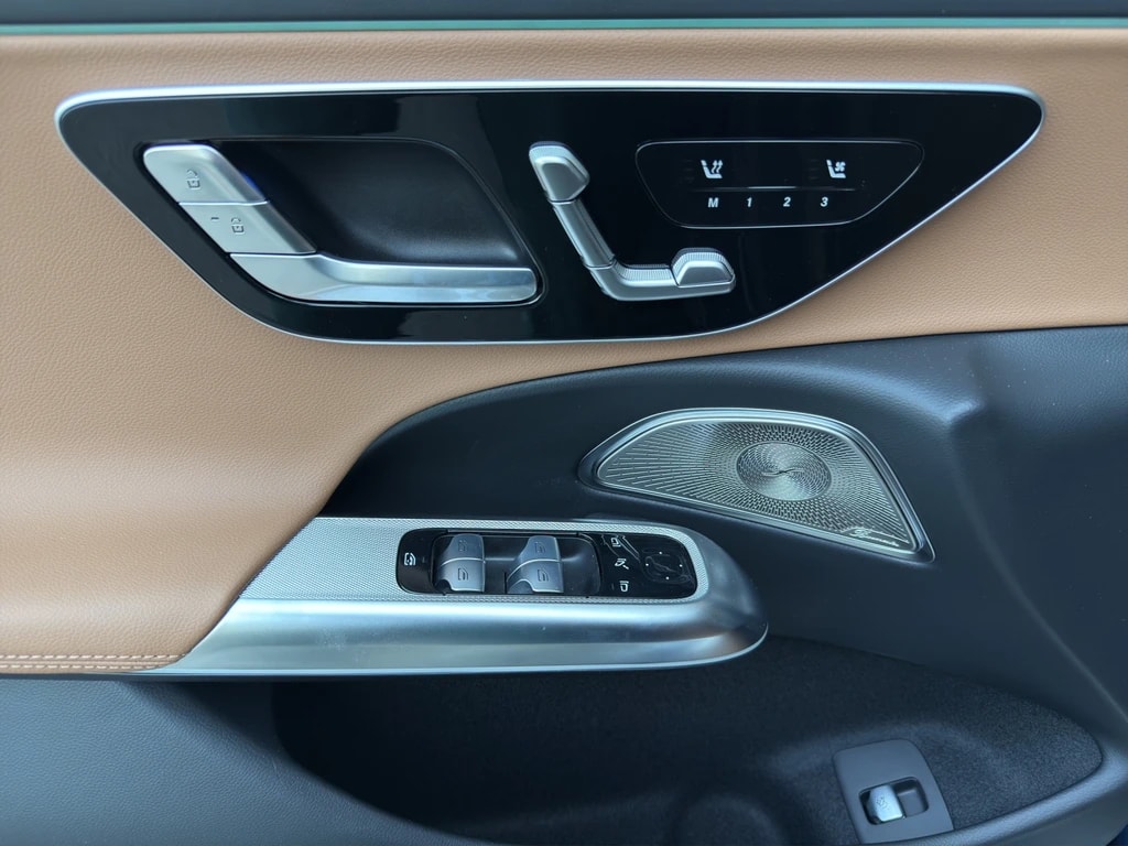 Image MERCEDES-BENZ E-220 E 220 d 4Matic 9G-Tronic