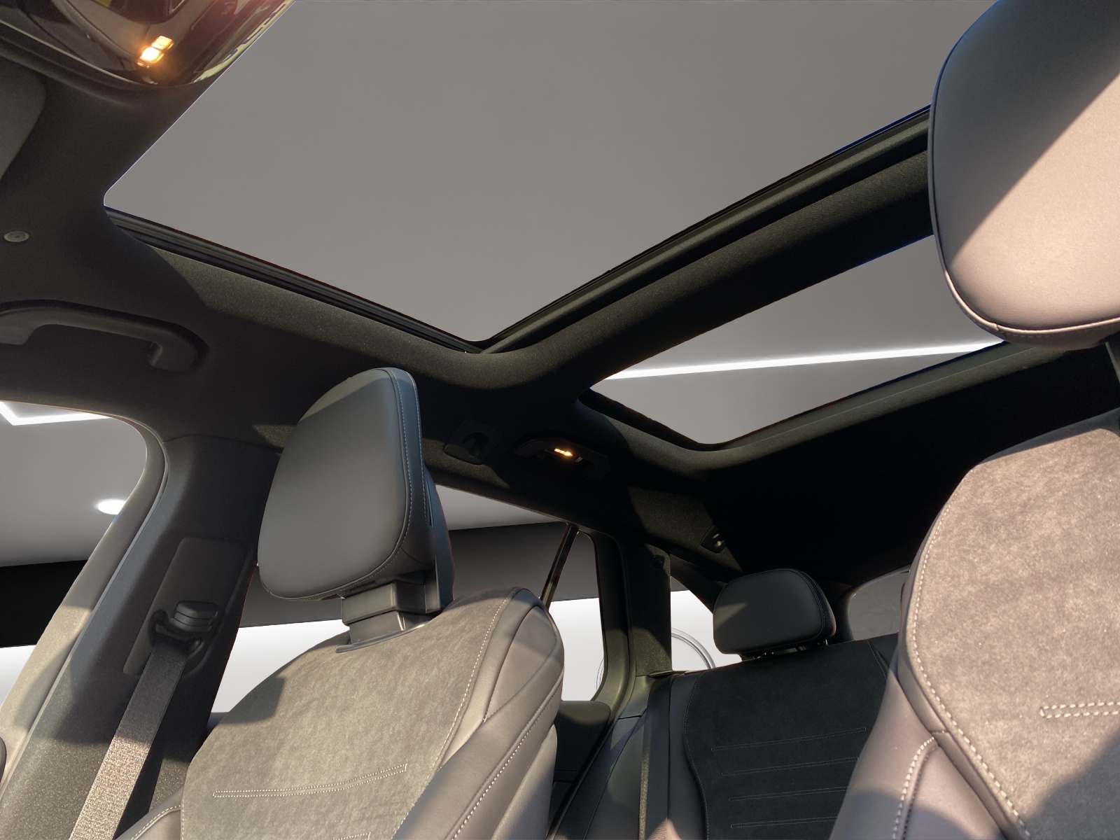 Image MERCEDES-BENZ C-220 C 220 d T 4 Matic Swiss Star