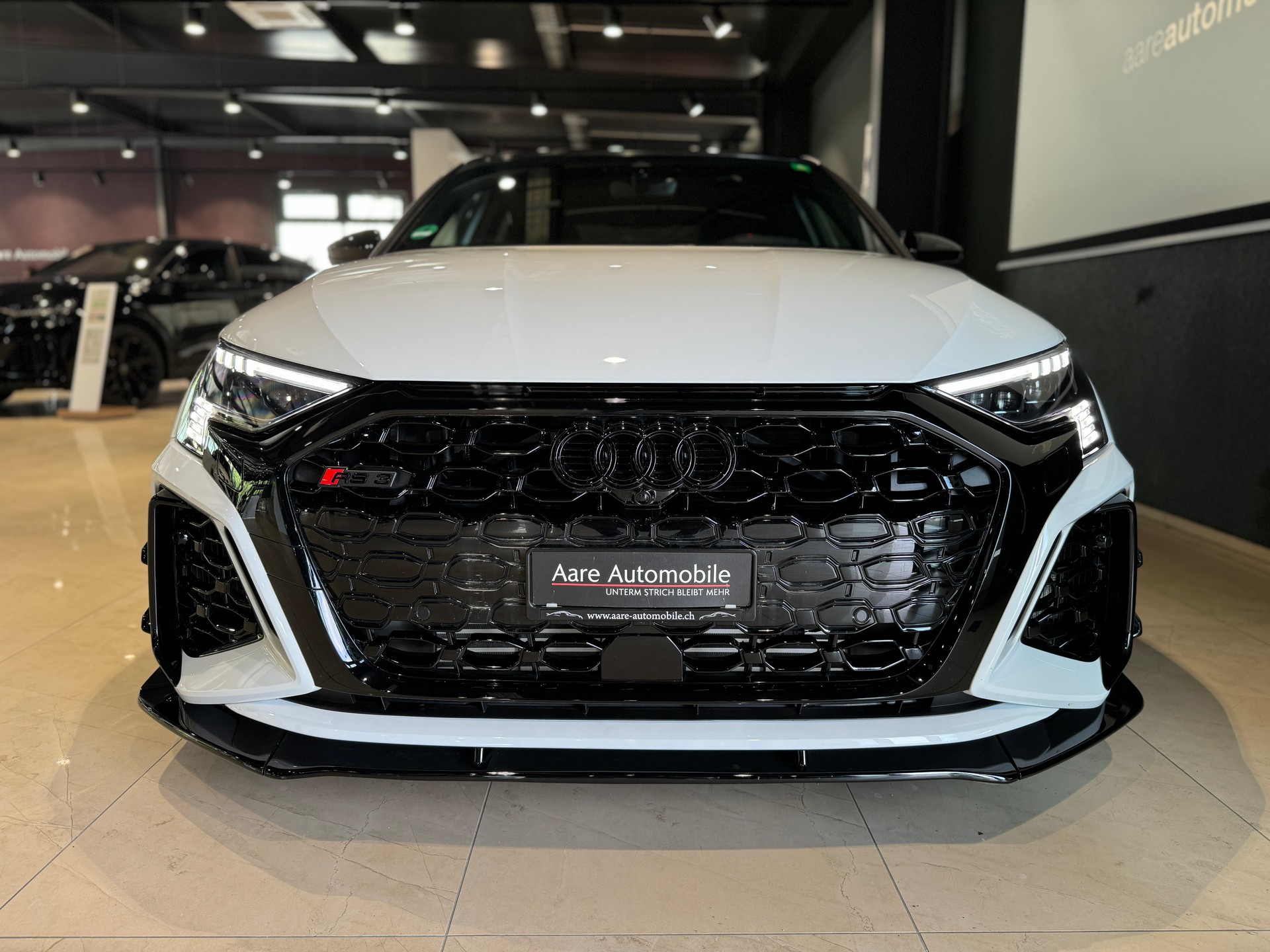 AUDI RS3 Limousine 2.5 TSI quattro S-tronic StollSport Aerokit-showroom-element-1