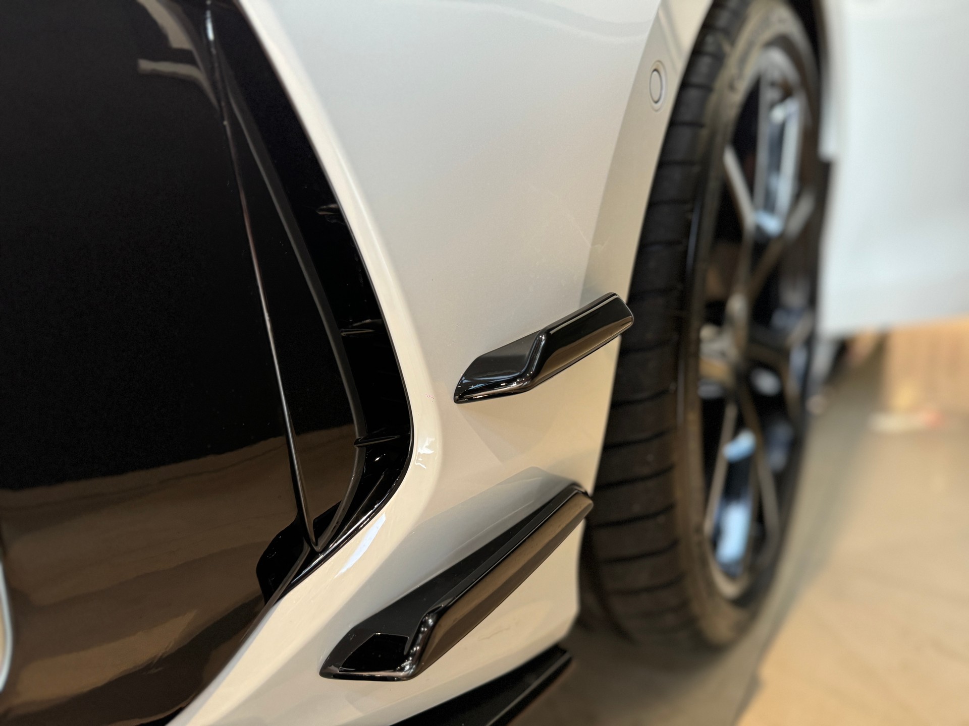 AUDI RS3 Limousine 2.5 TSI quattro S-tronic StollSport Aerokit-showroom-element-2