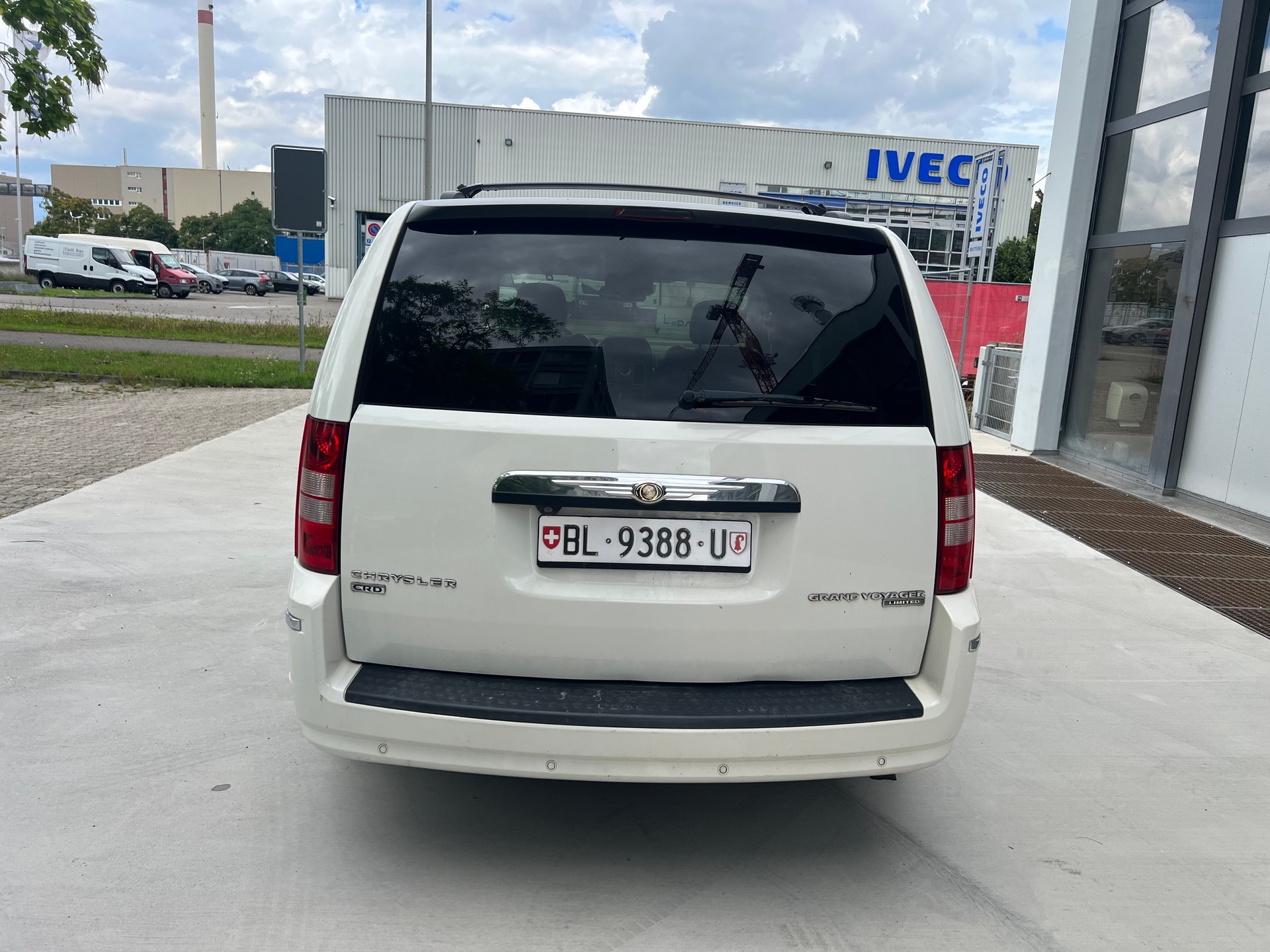 CHRYSLER Grand Voyager 2.8 CRD Limited Automatic-showroom-element-3