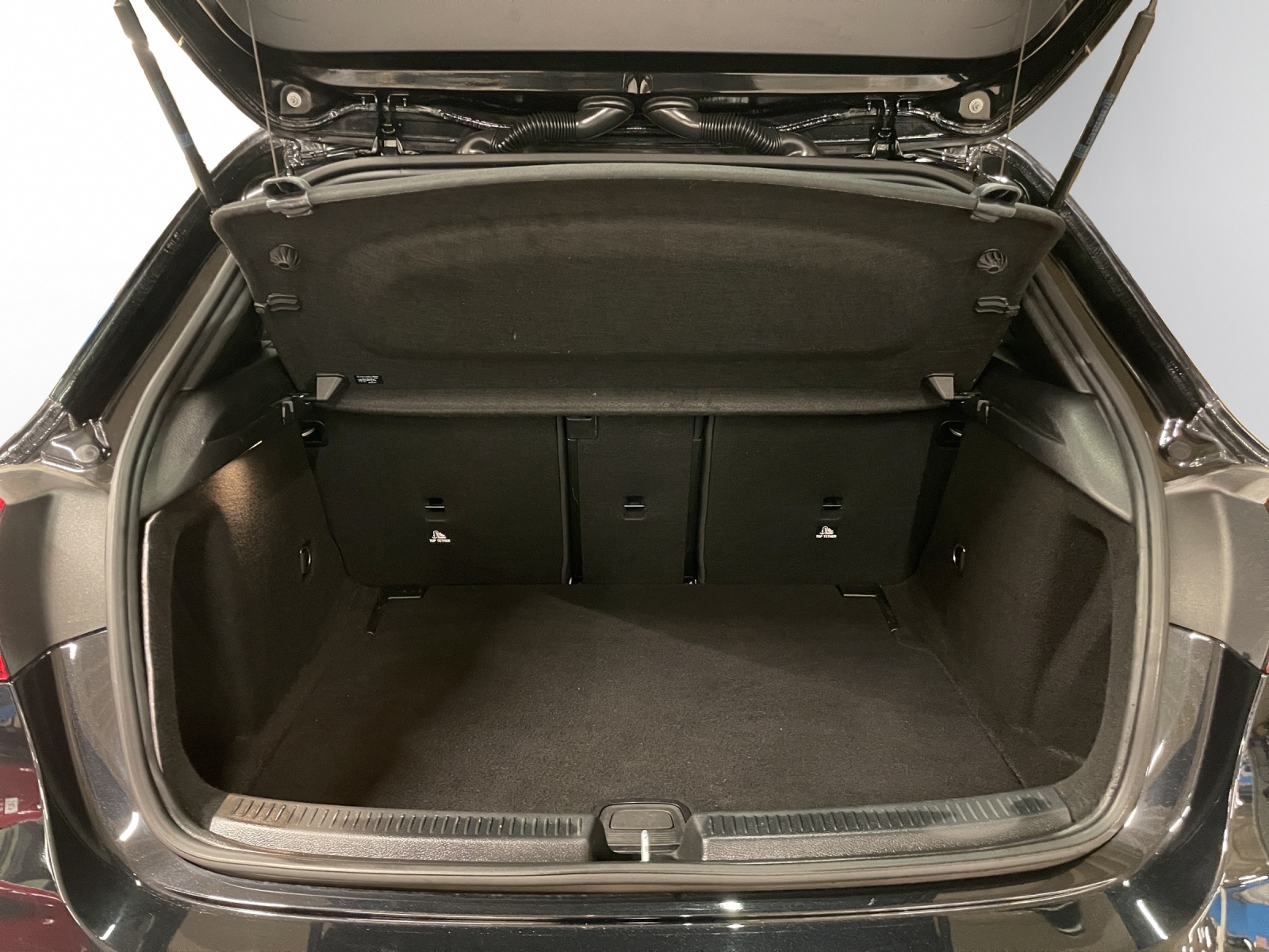 Image MERCEDES-BENZ A-250 A 250 AMG Line 4Matic