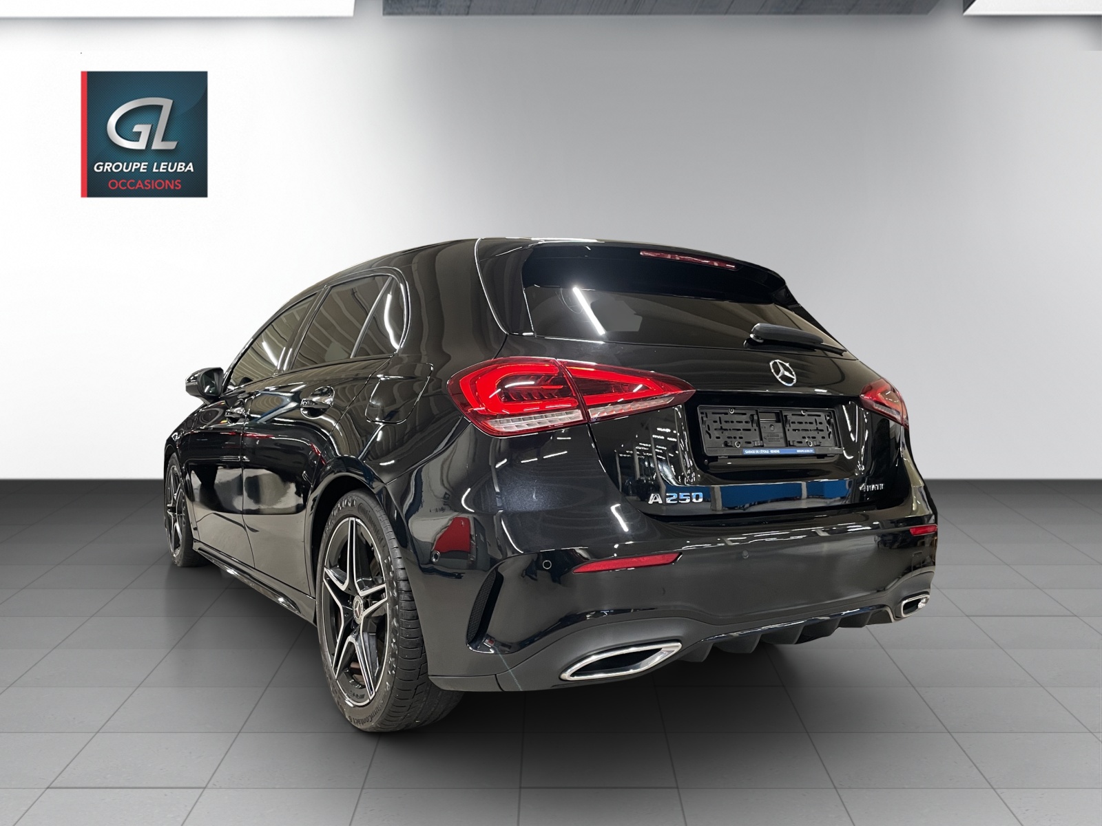 Image MERCEDES-BENZ A-250 A 250 AMG Line 4Matic