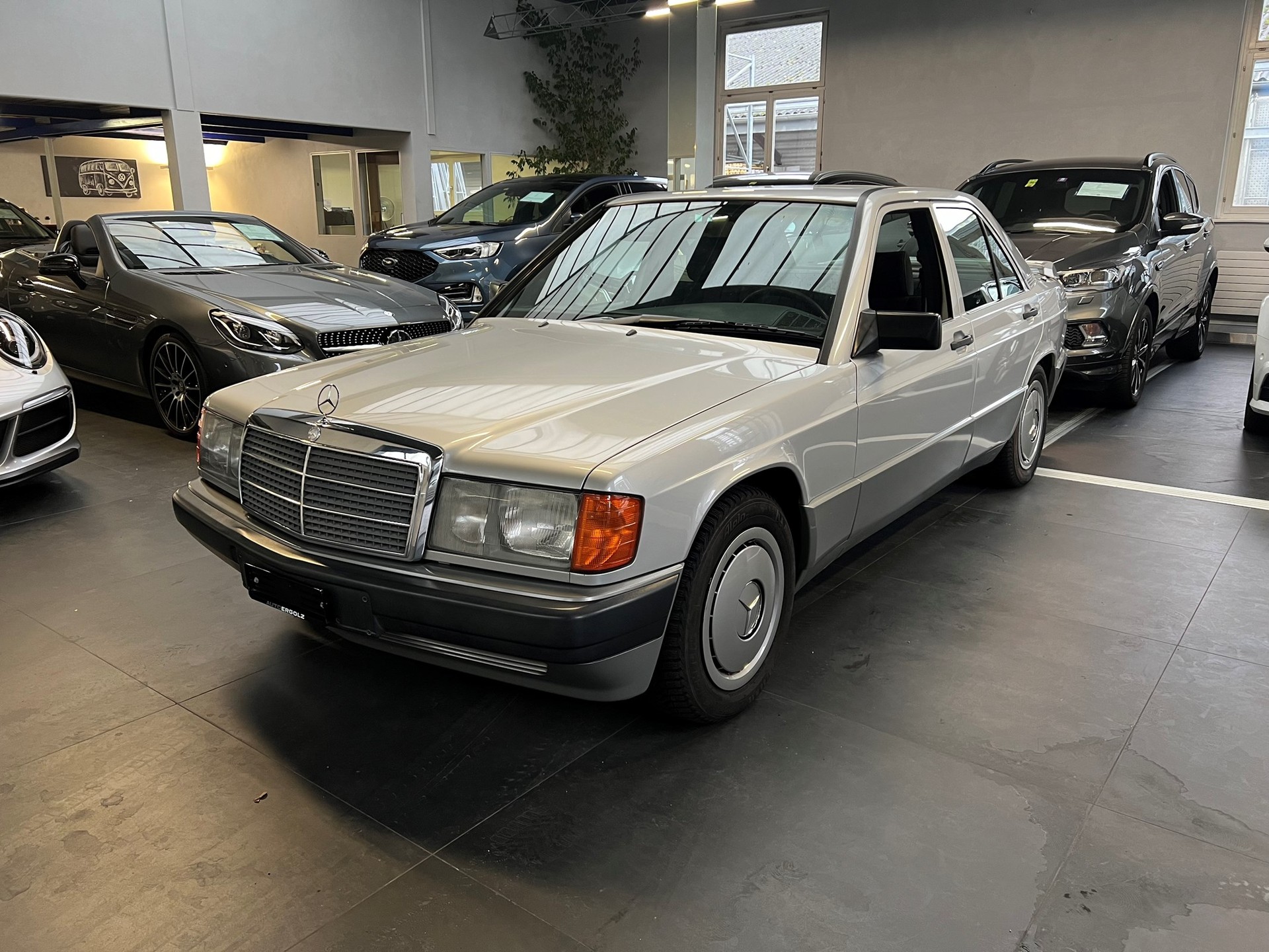 MERCEDES-BENZ 190 E 1.8-image-0