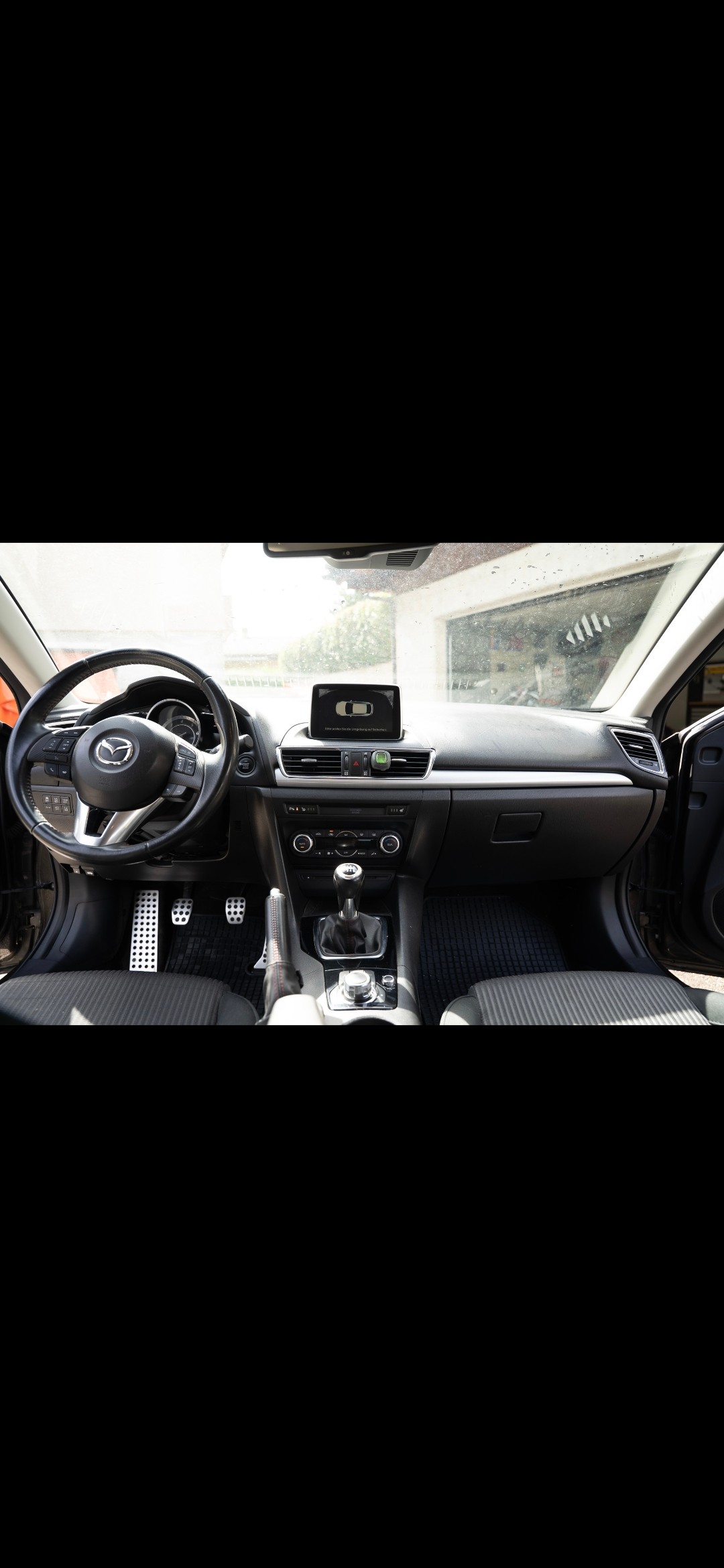 MAZDA 3 2.2 16V CD Ambition Plus-image-3