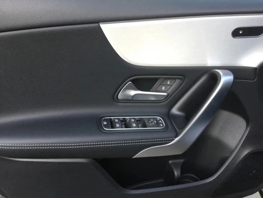 Image MERCEDES-BENZ A-220 A 220 4Matic 8G-DCT