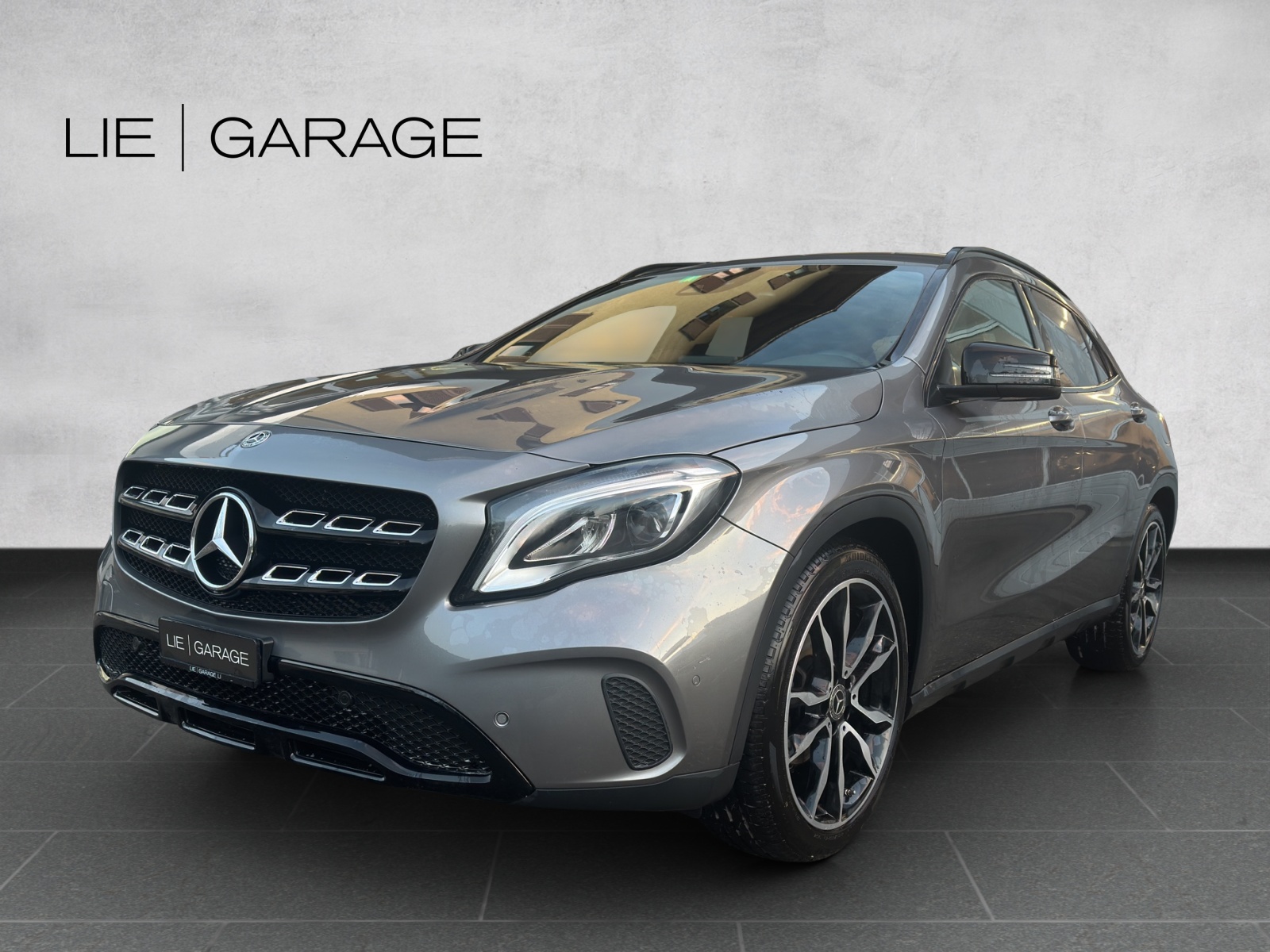 MERCEDES-BENZ GLA 200 d Swiss Star Edition Urban 4Matic 7G-DCT