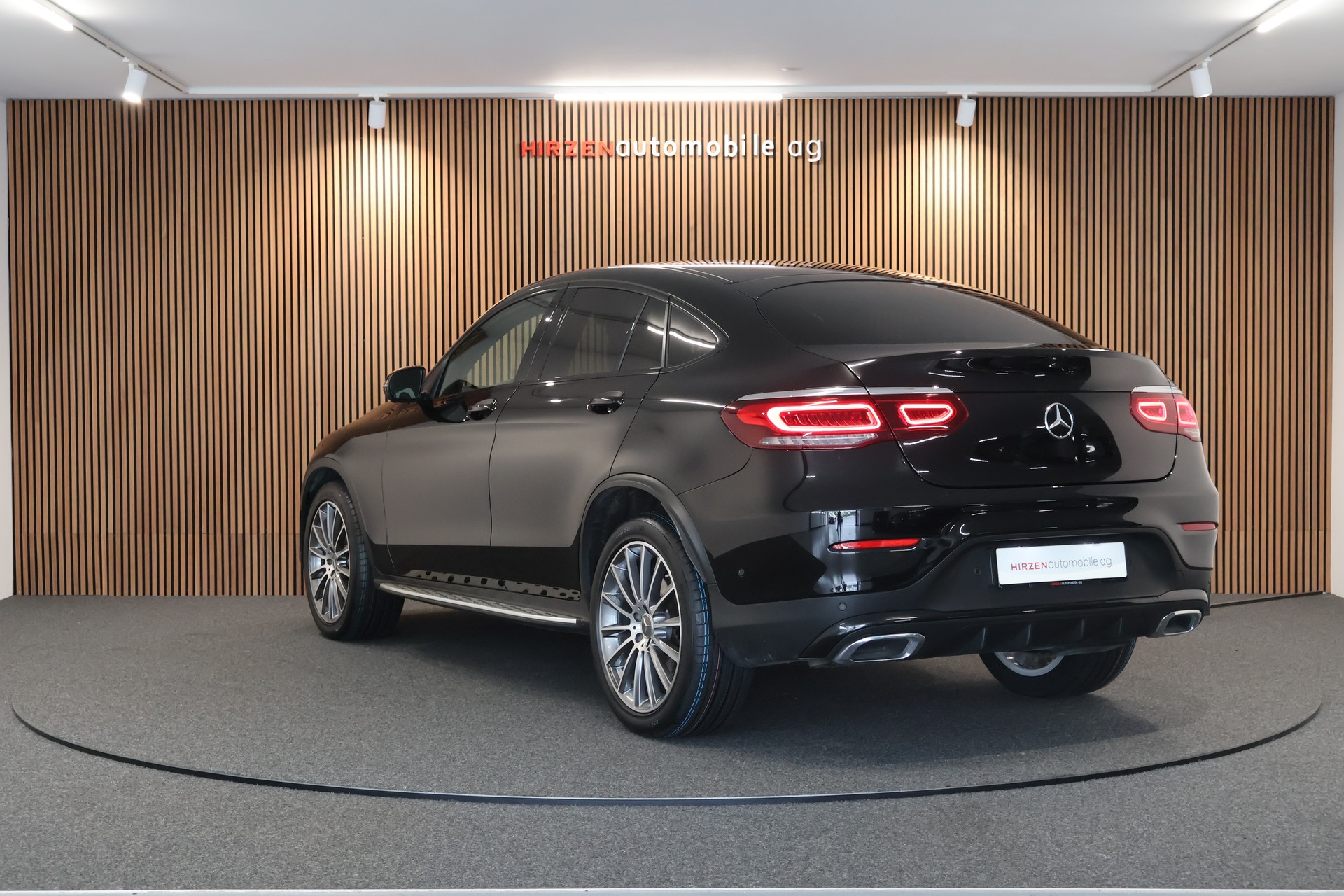 MERCEDES-BENZ GLC Coupé 220 d AMG Line 4Matic 9G-Tronic-showroom-element-2