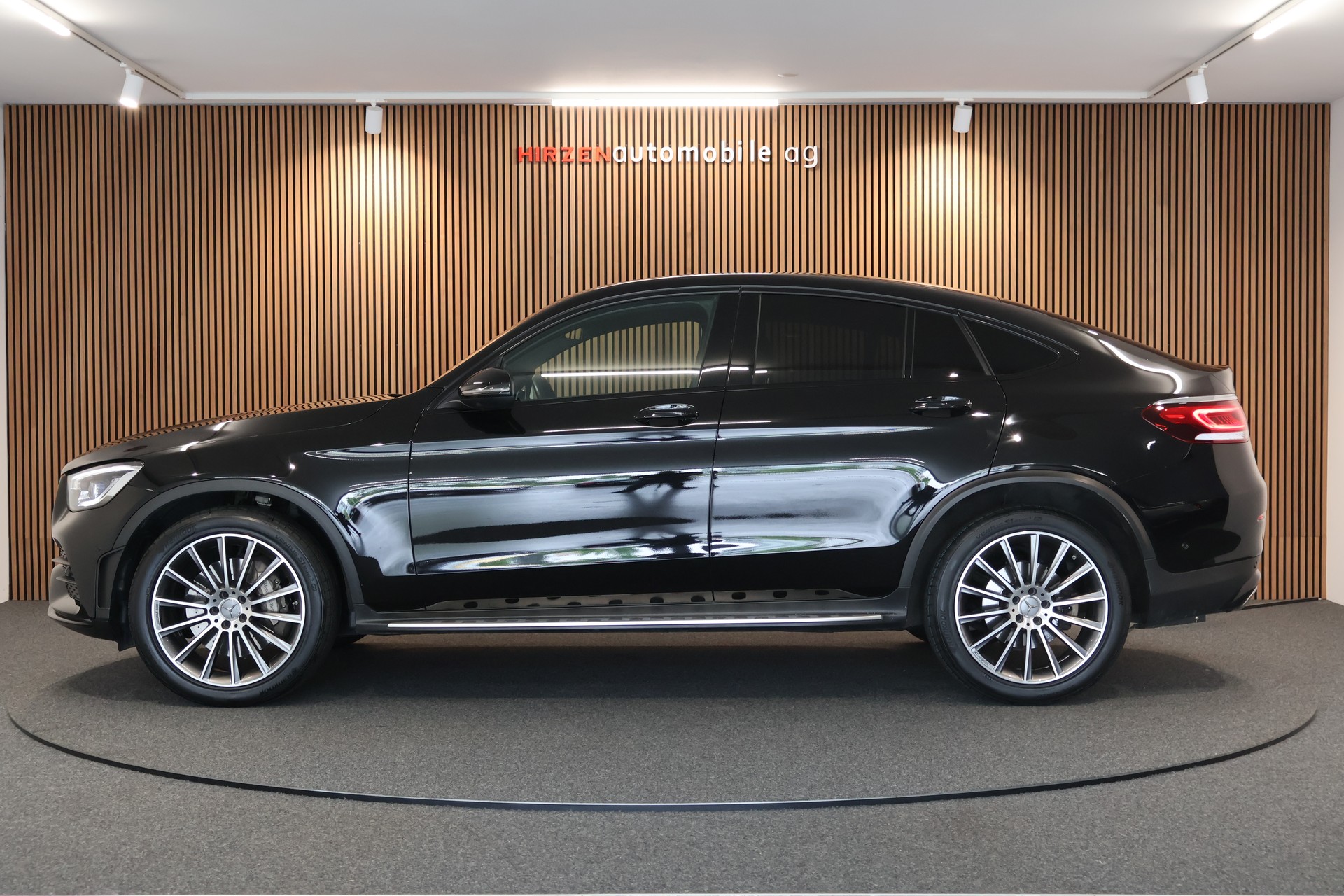 MERCEDES-BENZ GLC Coupé 220 d AMG Line 4Matic 9G-Tronic-showroom-element-1