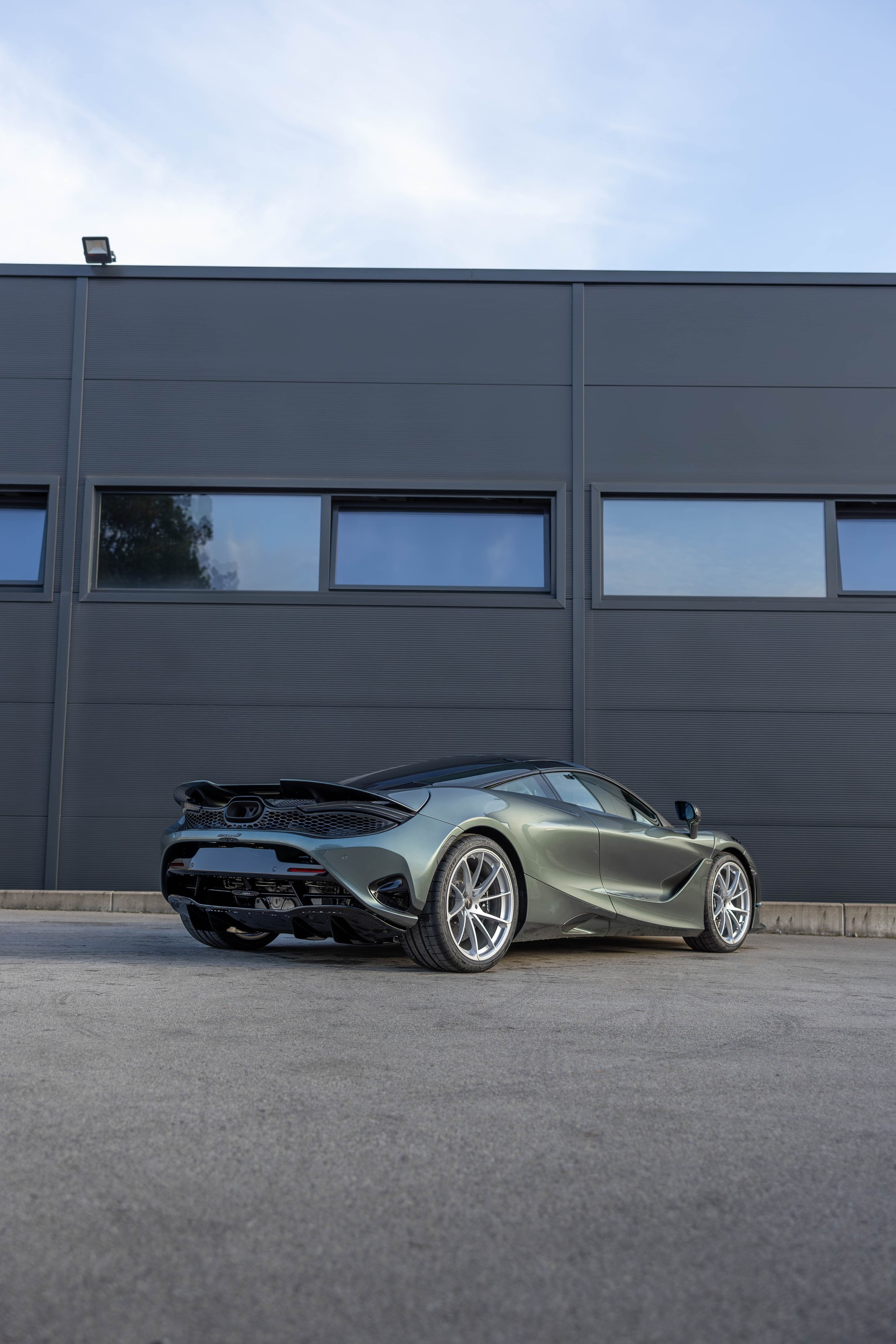 McLAREN 750S Performance-image-5