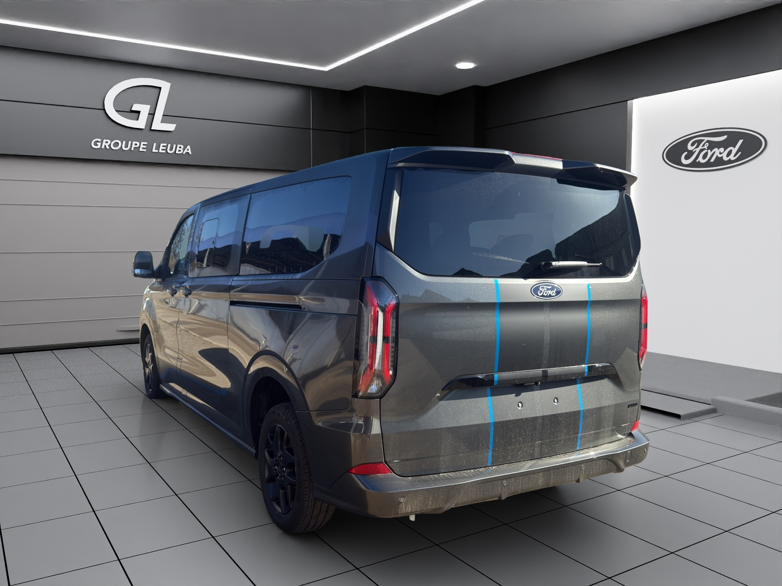 Image FORD TOURNEO-CUSTOM Tourneo Bus 320 L1H1 Sport Automat