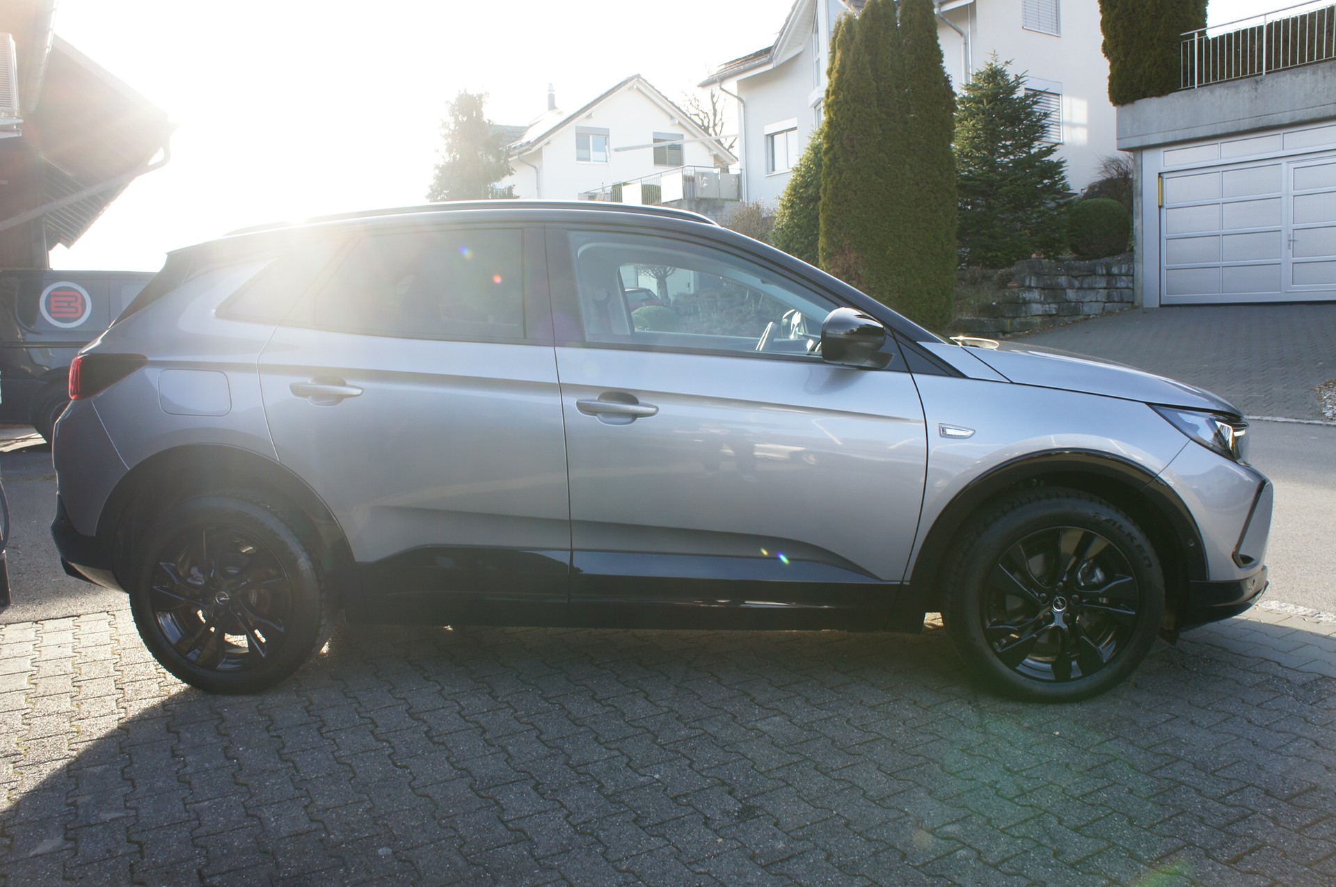 OPEL Grandland 1.2i TP GS Blitz Automatik-image-4
