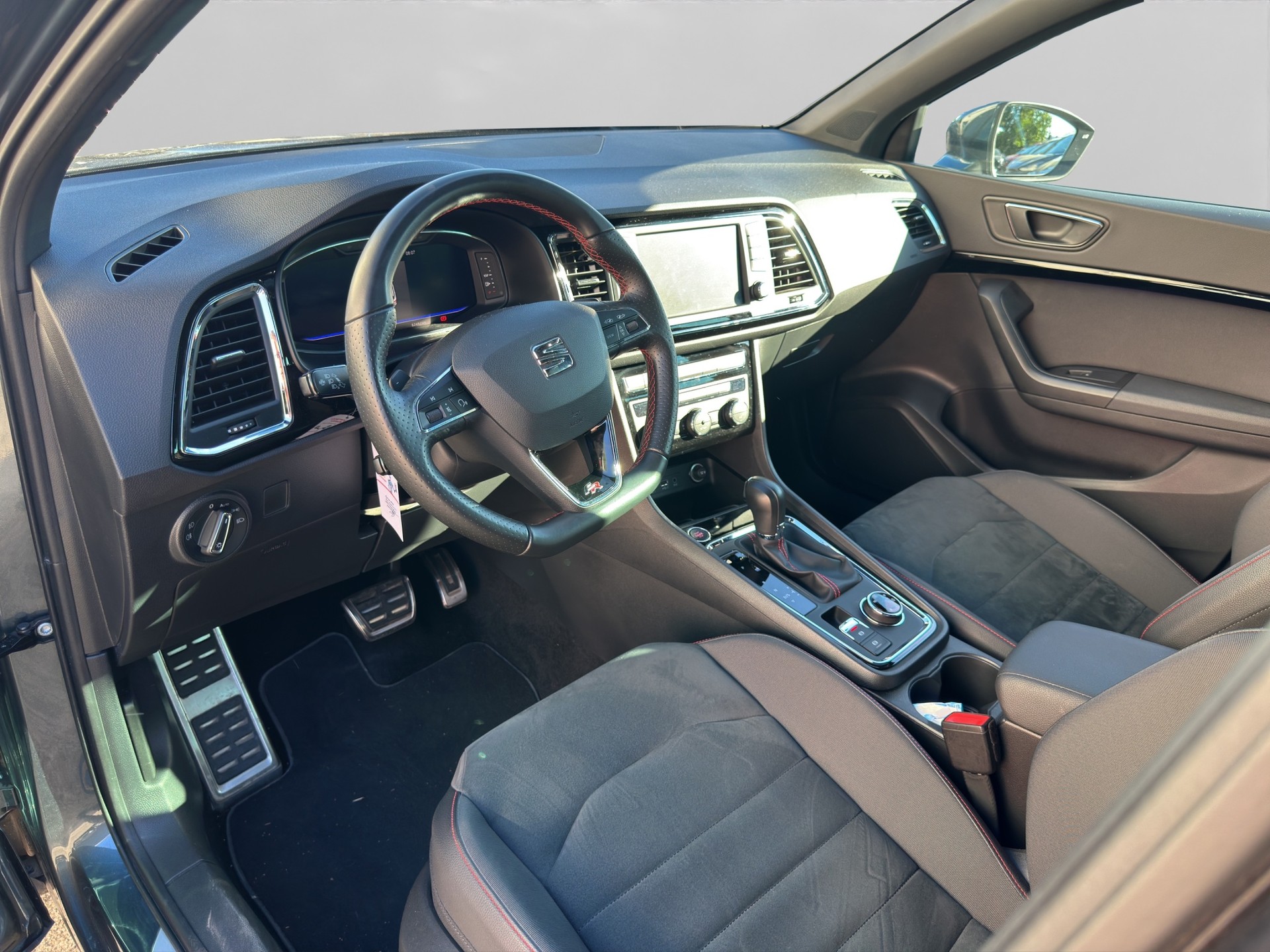 SEAT Ateca 2.0 TSI FR 4Drive DSG-image-6