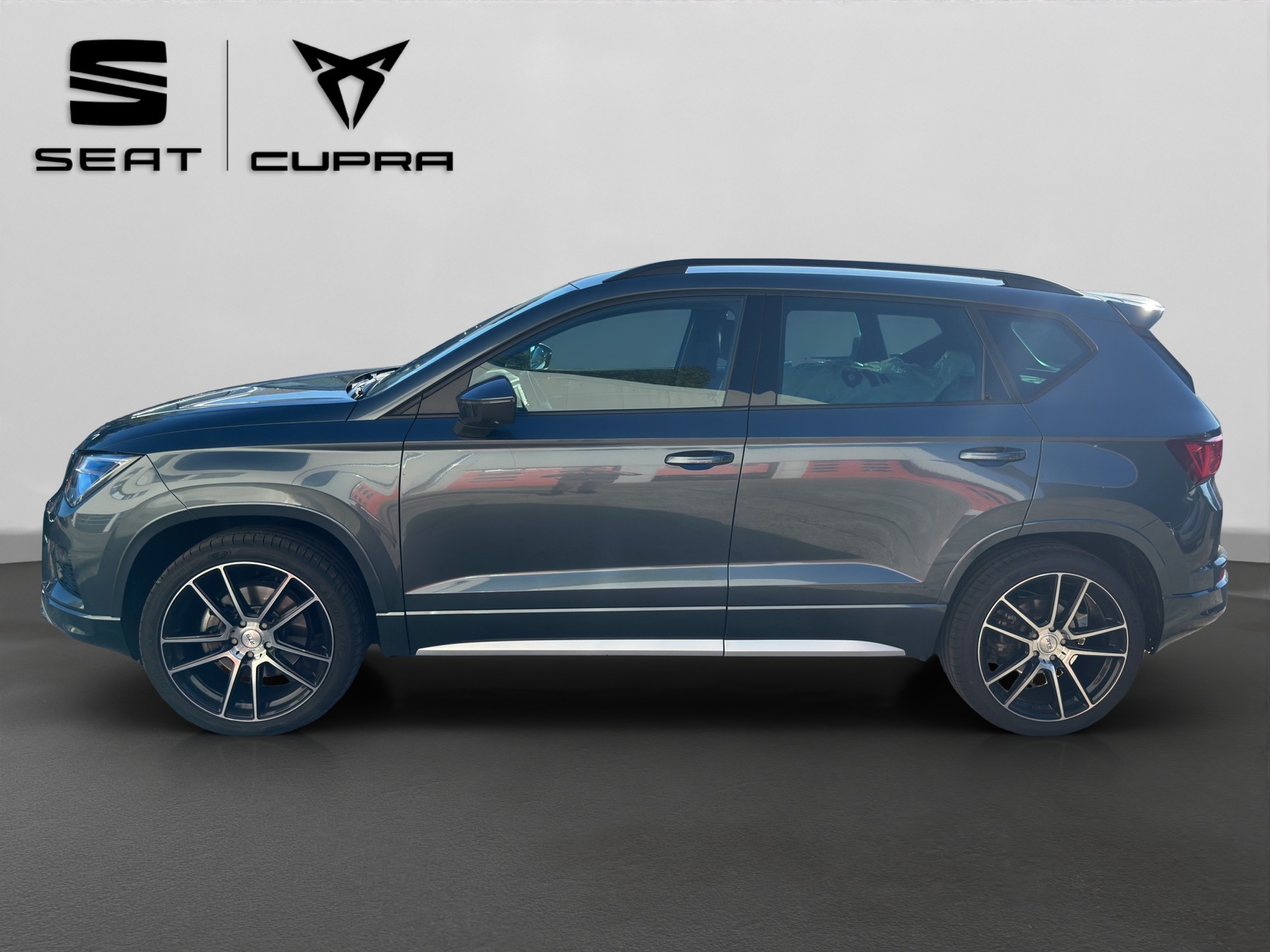 SEAT Ateca 2.0 TSI FR 4Drive DSG-showroom-element-2