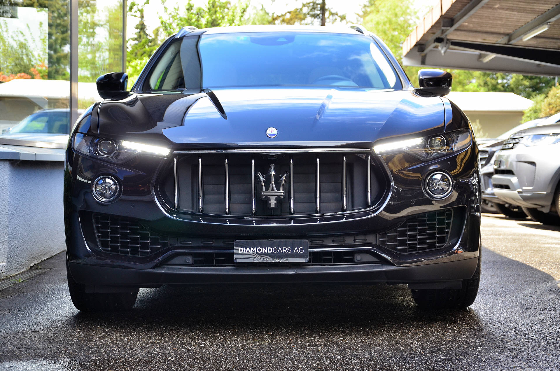 MASERATI Levante 3.0 V6 S-showroom-element-2
