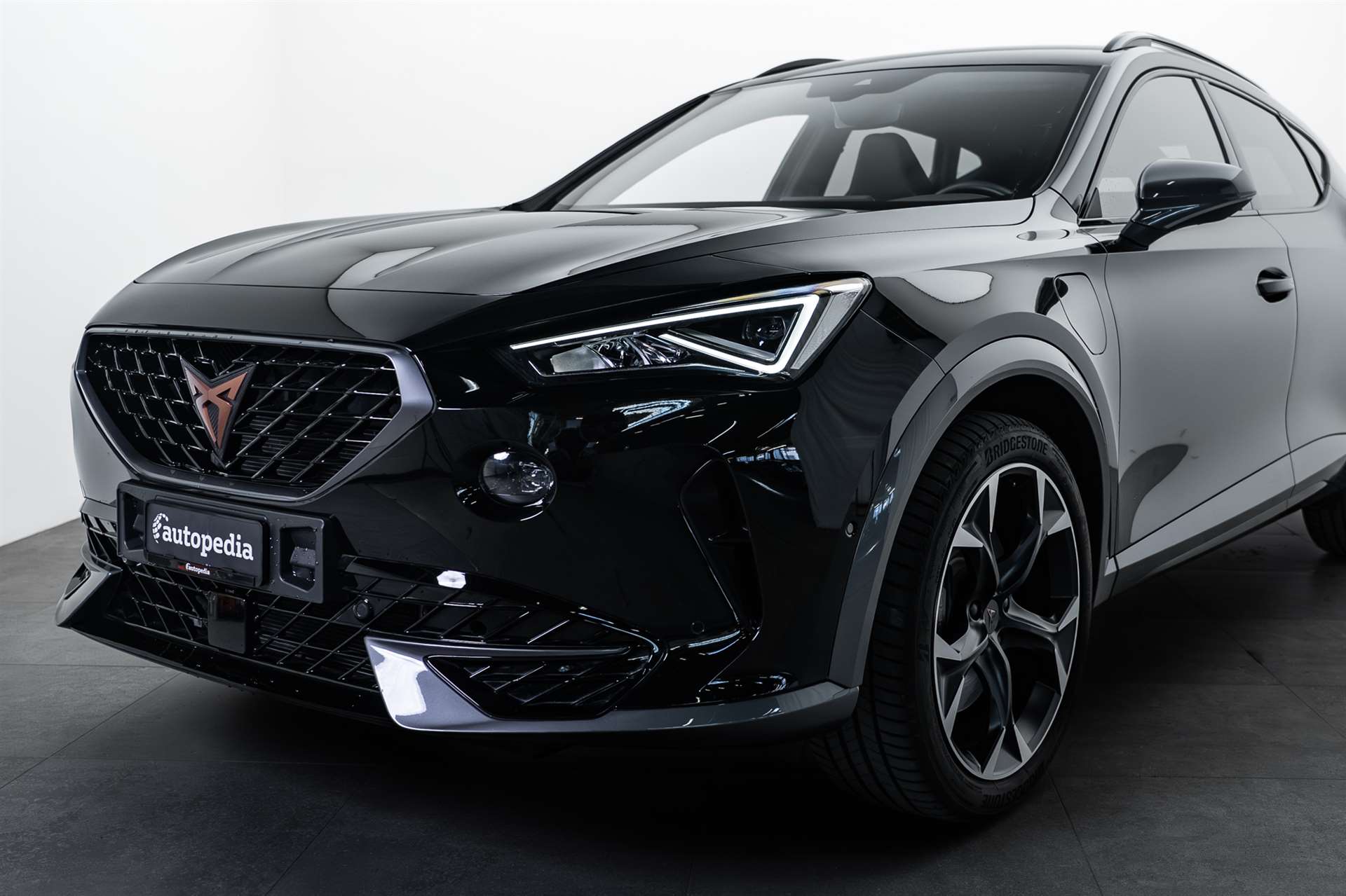 CUPRA Formentor 1.4 e-HYBRID pHEV VZ DSG 245PS-showroom-element-1