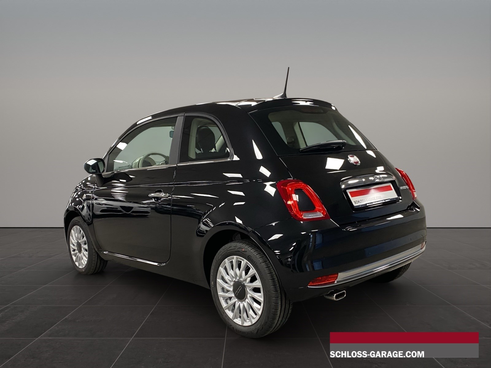 FIAT 500 1.0 Hybrid Lounge-showroom-element-2