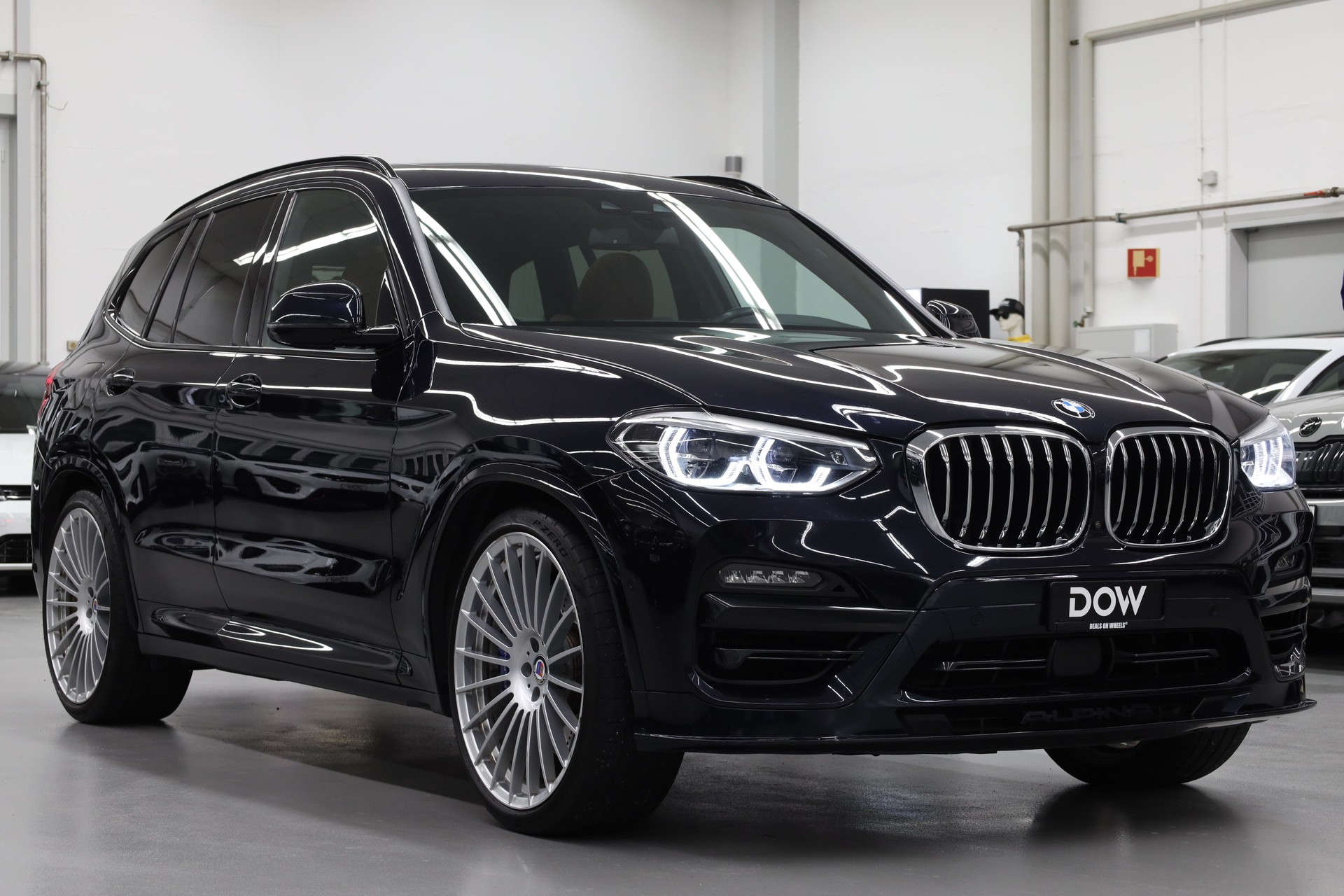 BMW-ALPINA XD3 Switch-Tronic-showroom-element-1