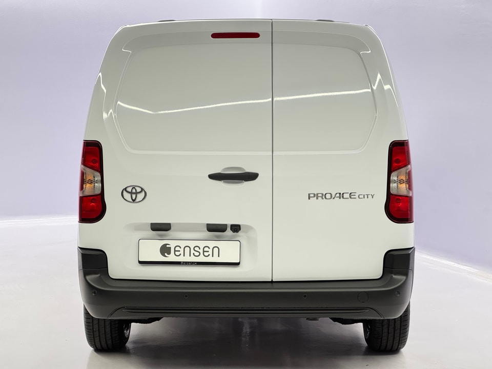 Proace City Van L2 1.2 T 110 Active