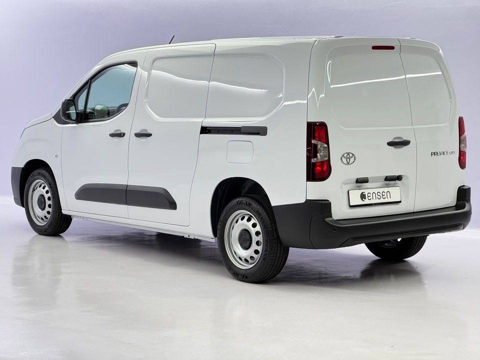 Proace City Van L2 1.2 T 110 Active