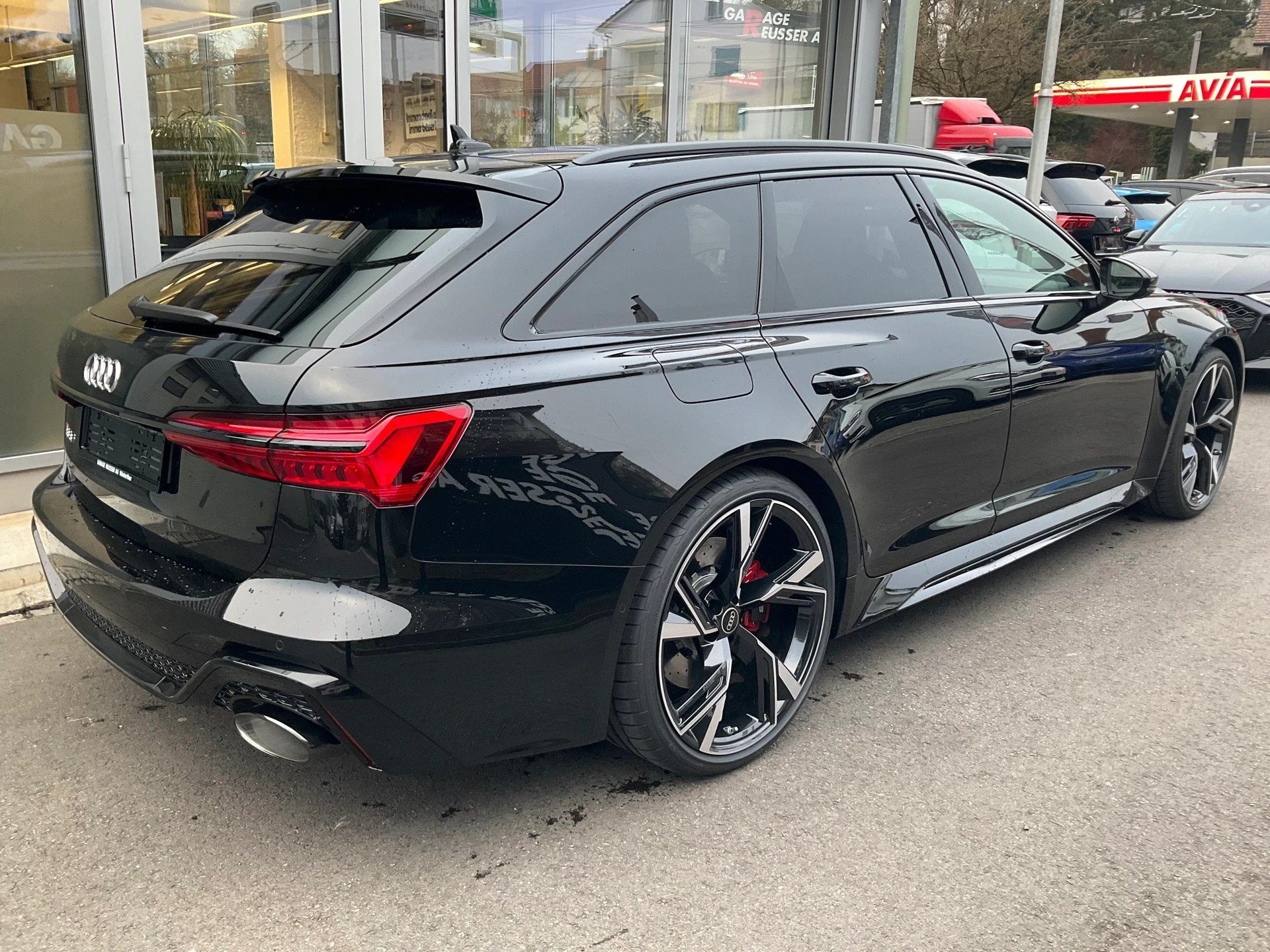 AUDI RS6 Avant 4.0 TFSI V8 quattro ***NEUPREIS 190'900 SFR***-showroom-element-3