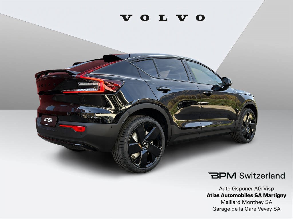 VOLVO EC40 XCENTRIC Black Edition AWD-showroom-element-3