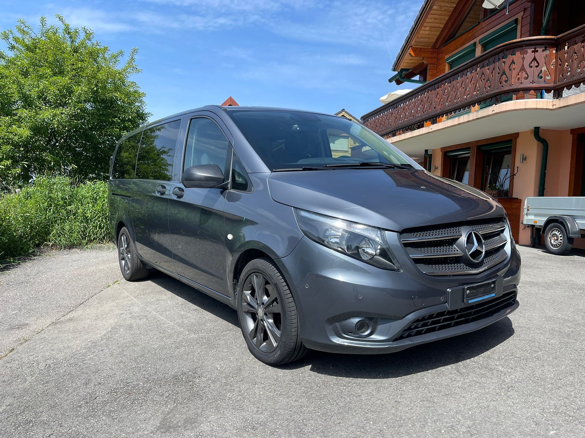 MERCEDES-BENZ Vito 116 BlueTec Tourer Select EL 4Matic 7G-Tronic