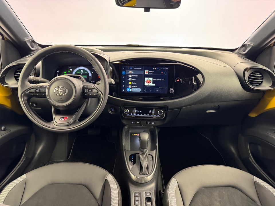 Aygo X Hybrid 1.5 GR Sport