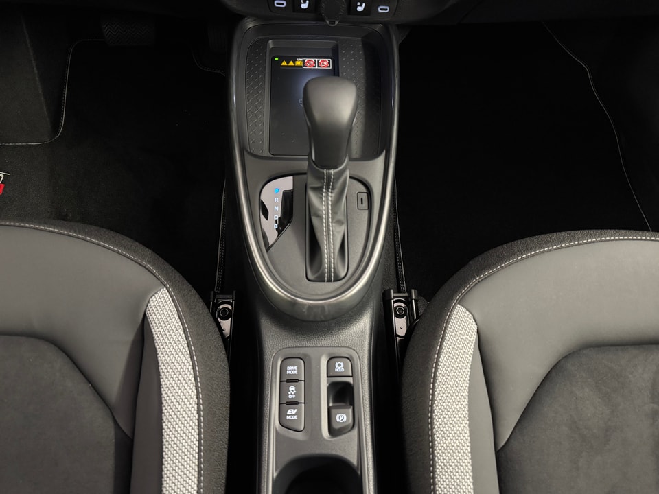 Aygo X Hybrid 1.5 GR Sport