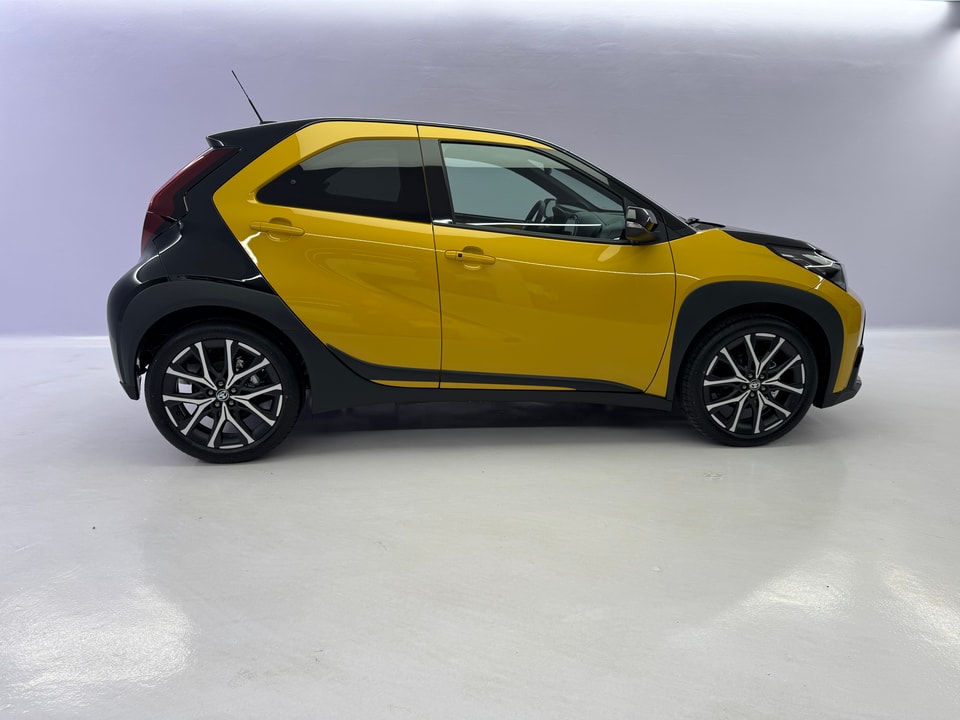 Aygo X Hybrid 1.5 GR Sport