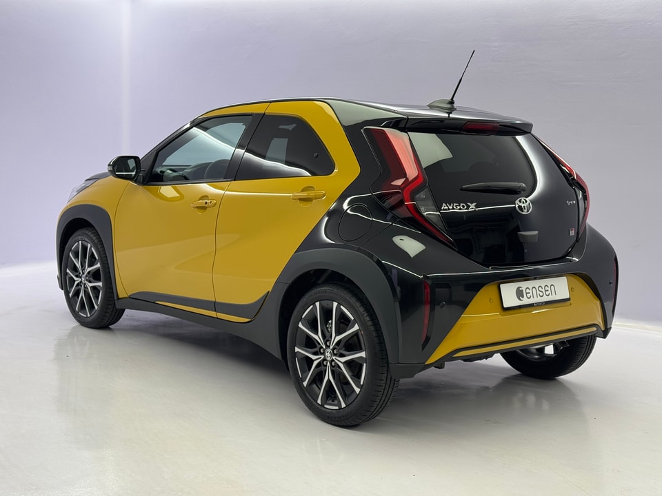 Aygo X Hybrid 1.5 GR Sport