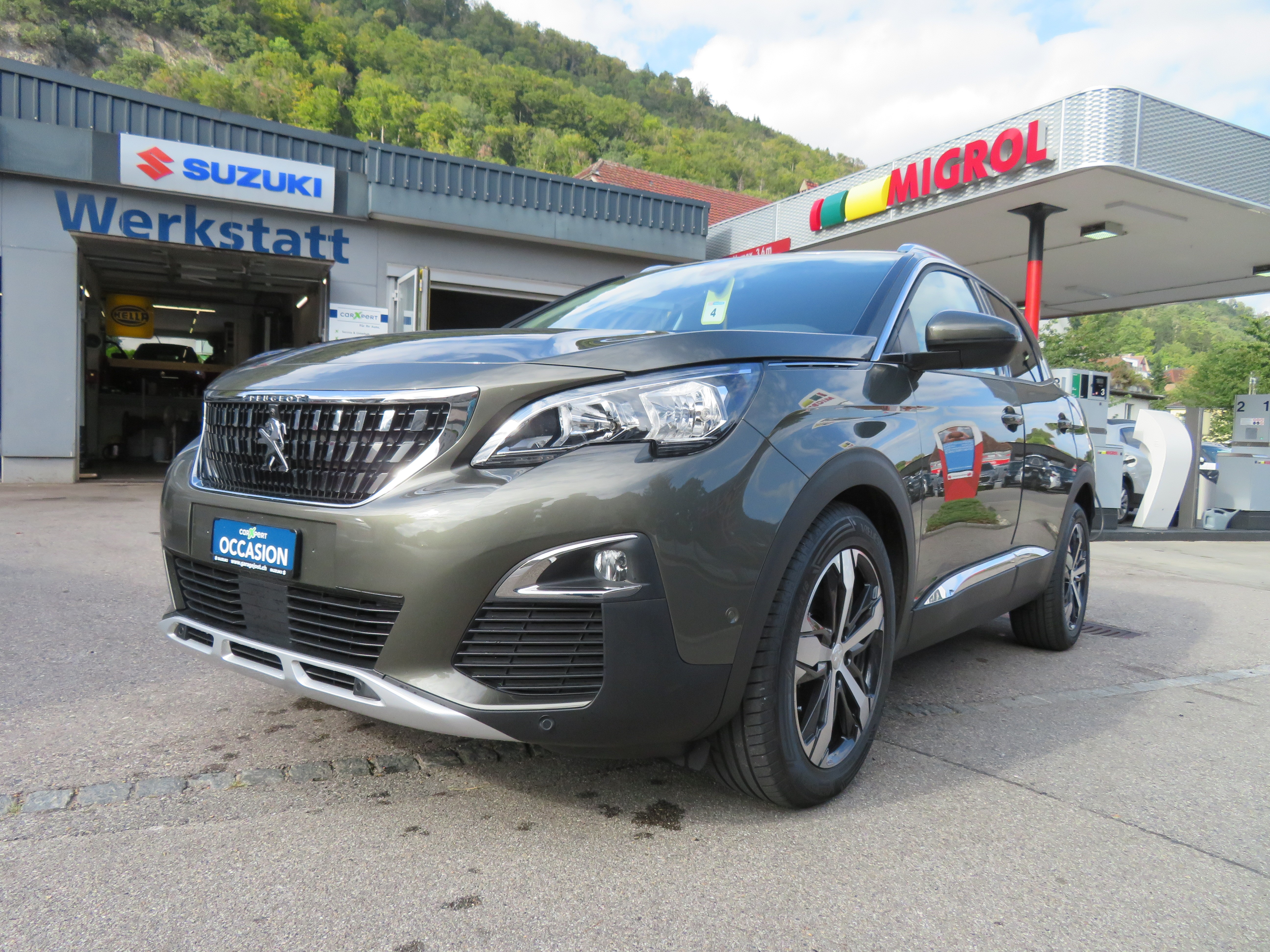 PEUGEOT 3008 1.2 PureTech (SUV / Gelndewagen)